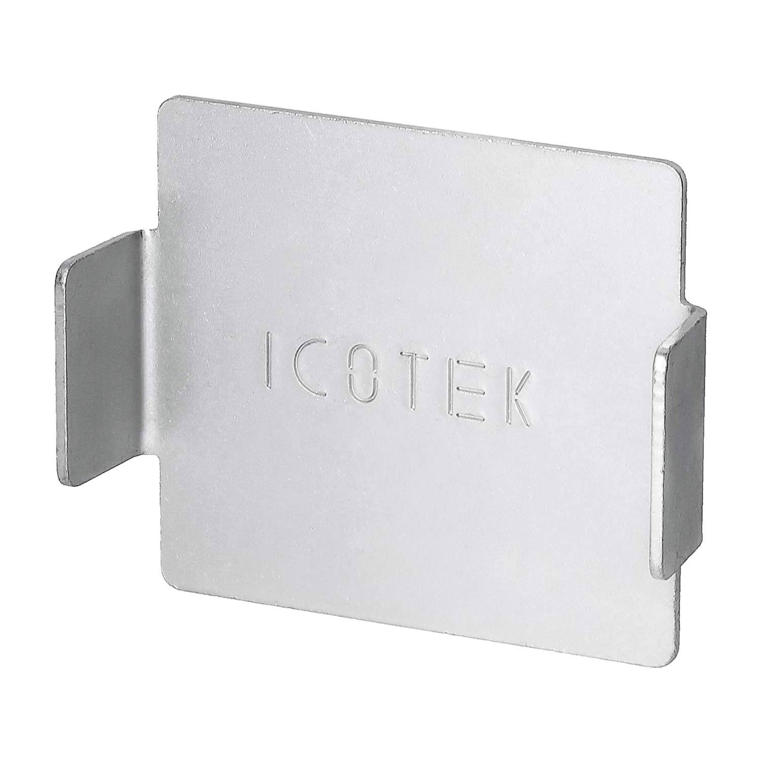 Metallclip mit der Beschriftung 'Icotek', verwendet zur Befestigung von Kabeln, vor weißem Hintergrund.