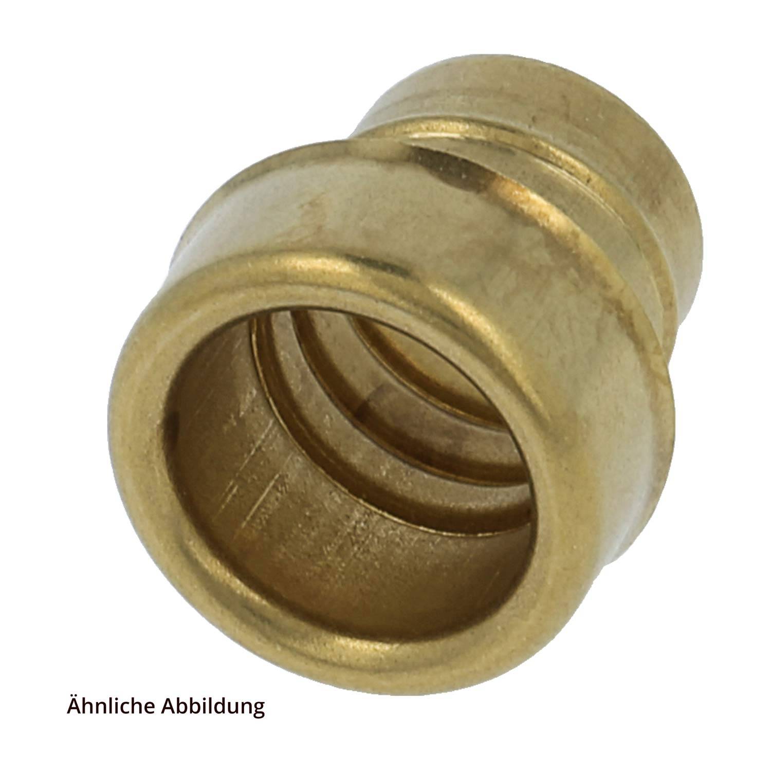 Ein Messingbauteil mit einer zylindrischen Form und gerilltem Ende, wahrscheinlich für Sanitär- oder mechanische Verbindungen verwendet.