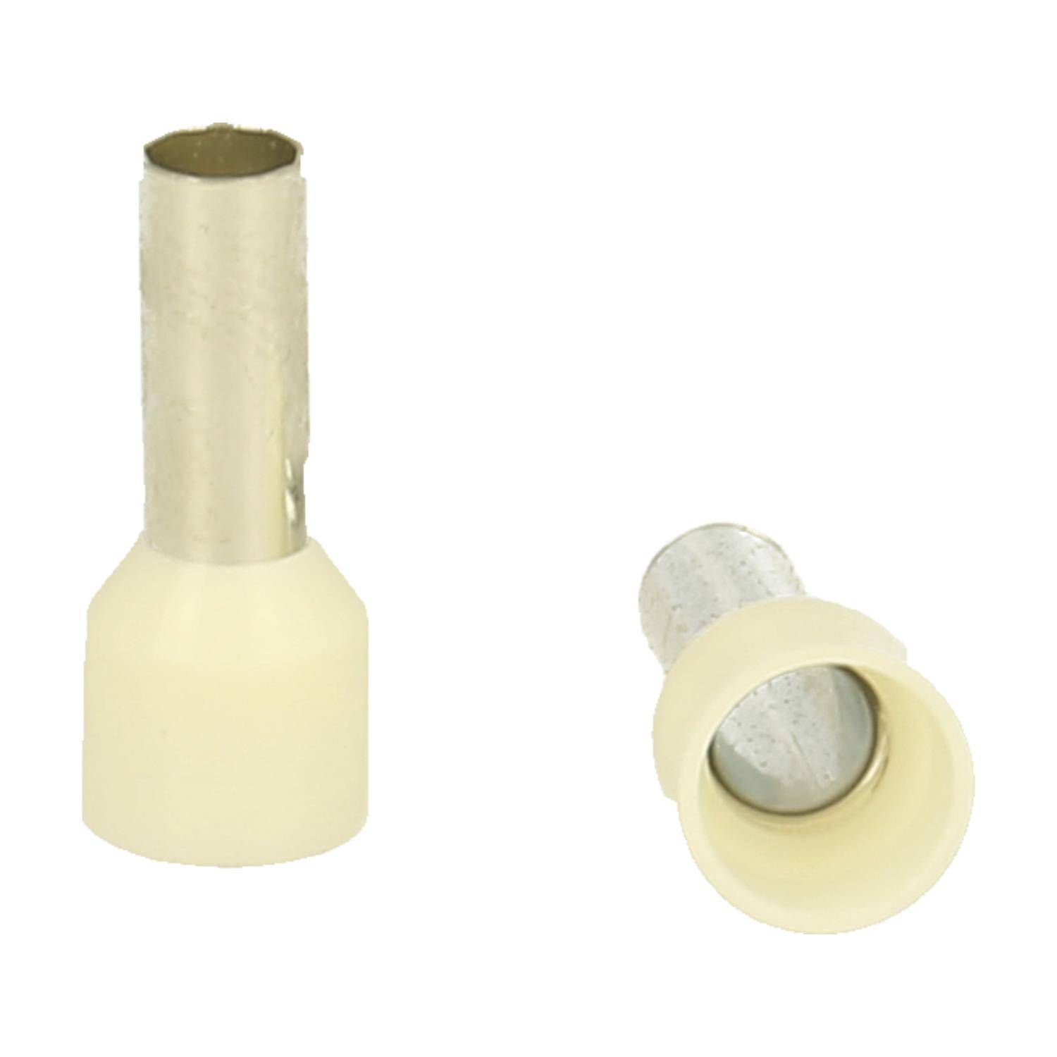 Zwei isolierte Ferrule, eine stehend, eine geneigt, die zylindrische Metallspitzen und beige Plastikkragen für elektrische Drahtverbindungen zeigen.
