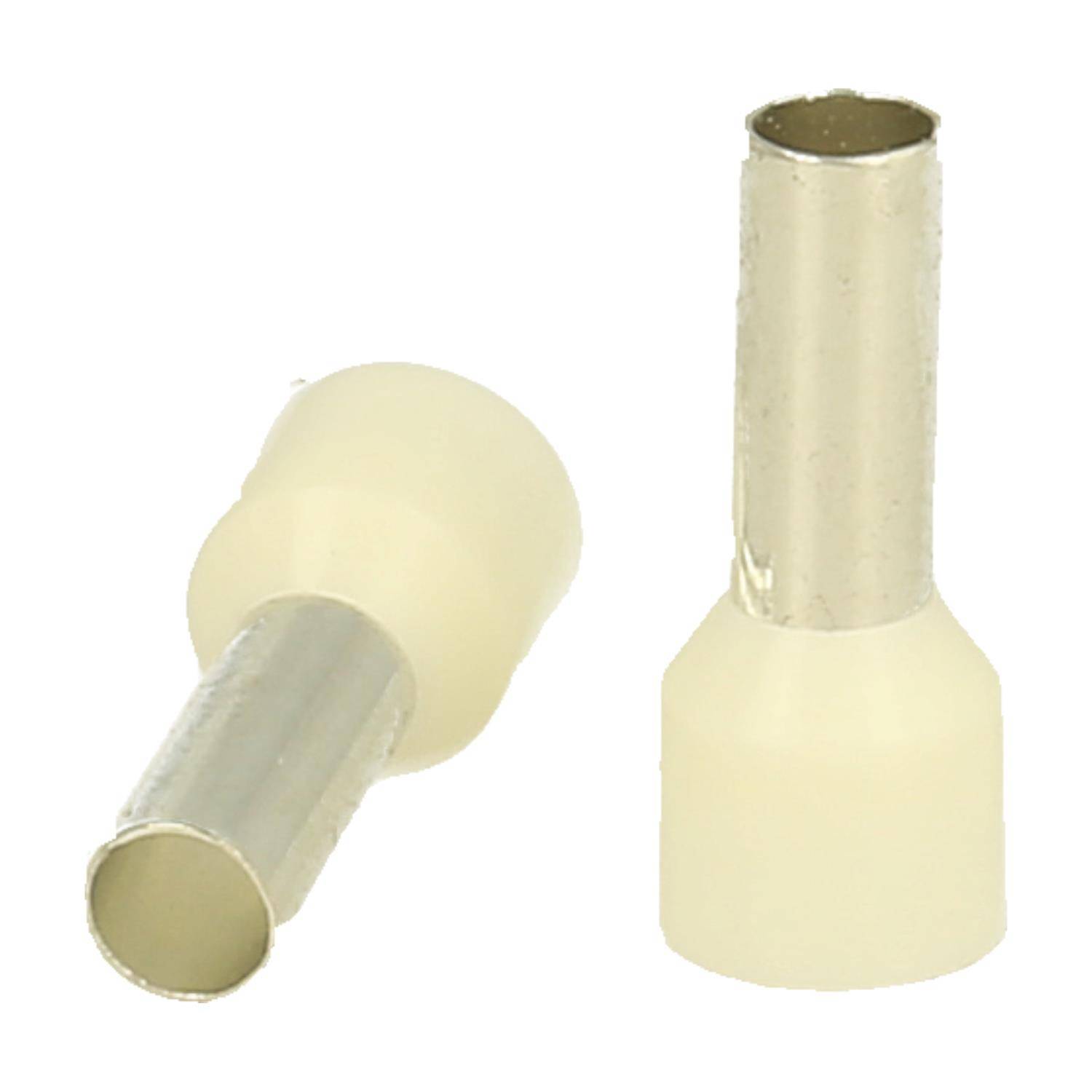Zwei beige isolierte Stiftklemmen mit metallischen Enden werden gezeigt. Es handelt sich um elektrische Komponenten, die dazu dienen, Drähte in Verbindern zu befestigen.
