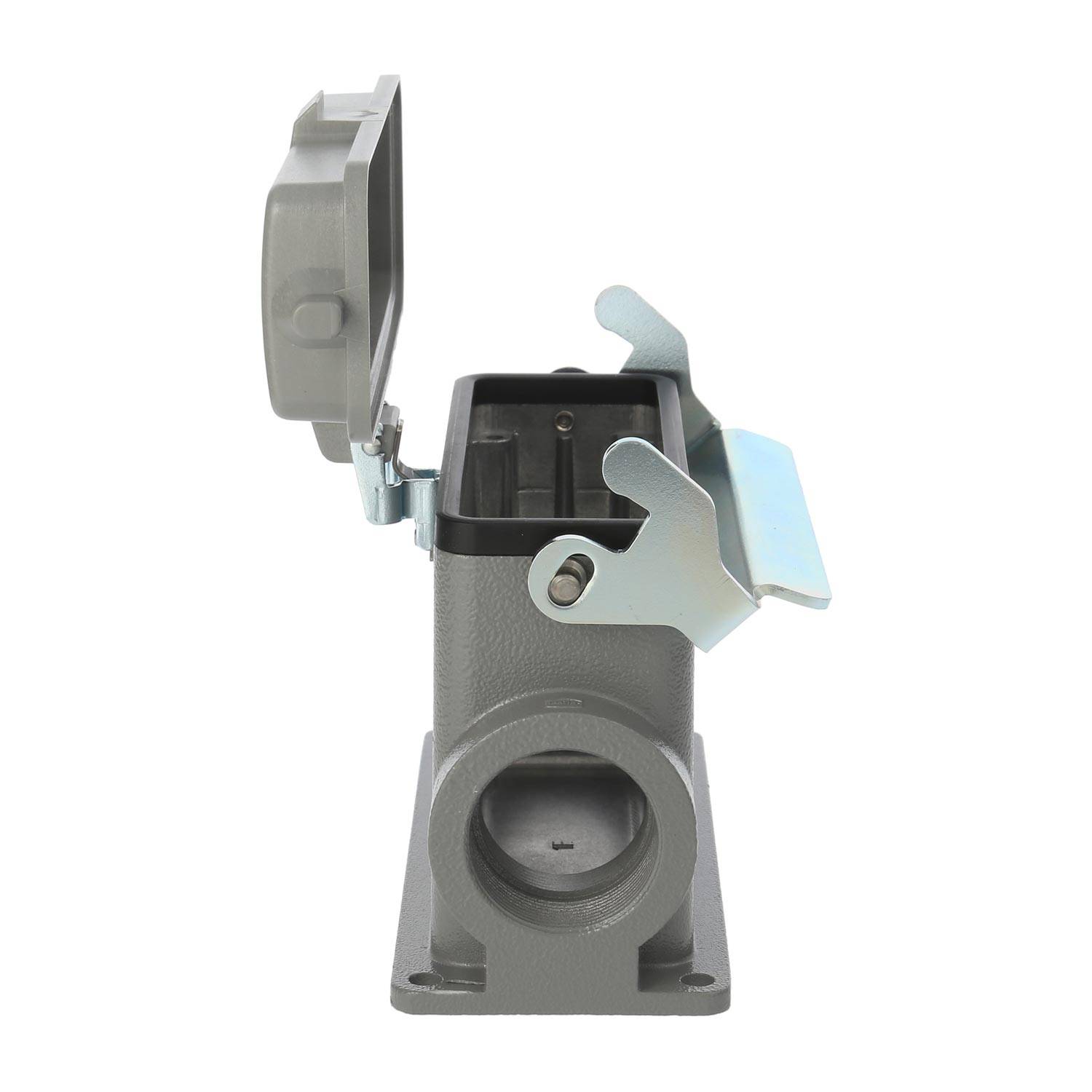 Eine graue, industrielle, rechteckige elektrische Gehäuse mit einem offenen Deckel mit Scharnier und seitlichem Griff, bereit für die Kabelinstallation.