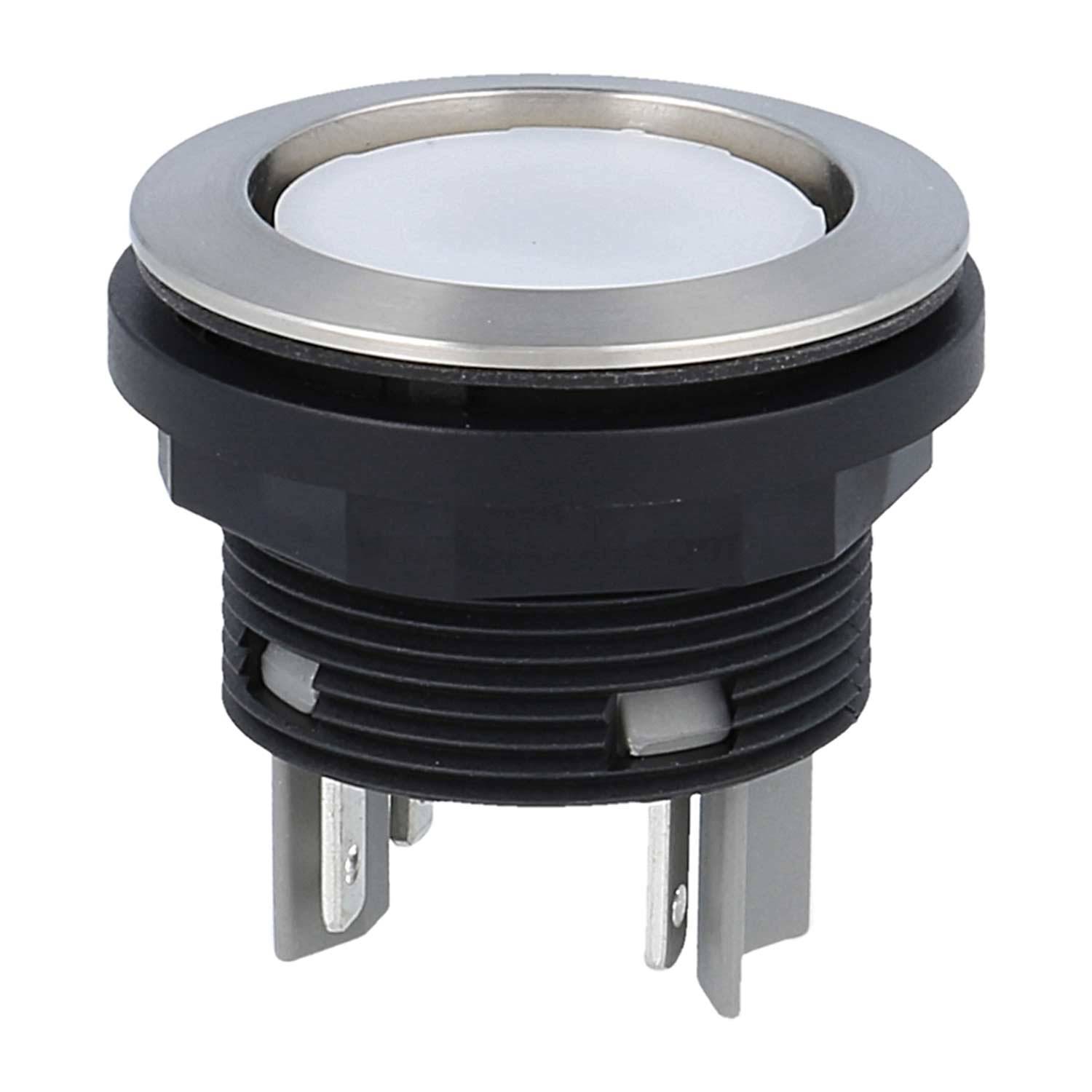 Eine Nahaufnahme eines kreisförmigen Drucktasters mit silbernem Rand und schwarzer Kunststoffbasis, mit Metallkontakten am unteren Ende.