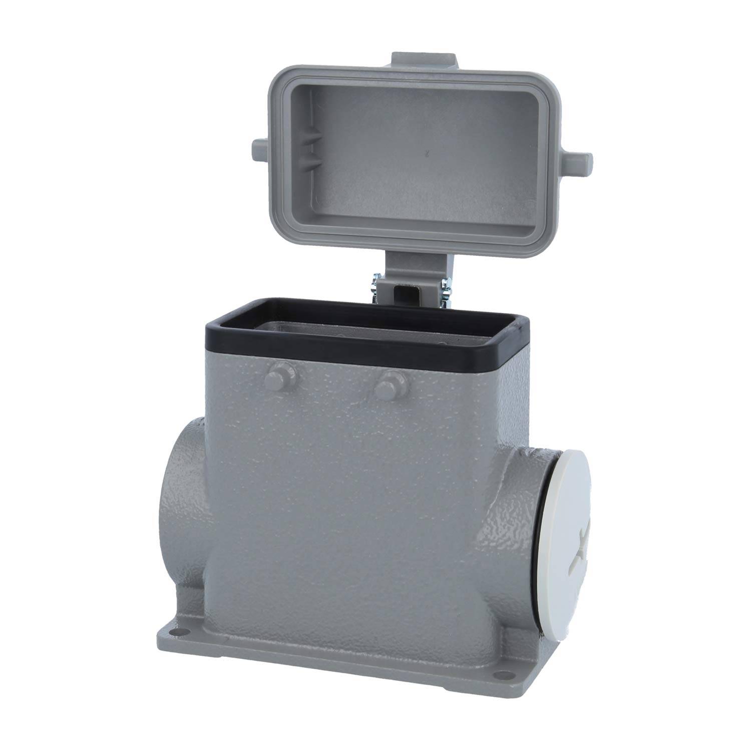 Ein offenes, rechteckiges Metallgehäuse mit einem Klappdeckel, konzipiert zur Unterbringung elektronischer Komponenten und mit Einblick in seinen Innenraum.