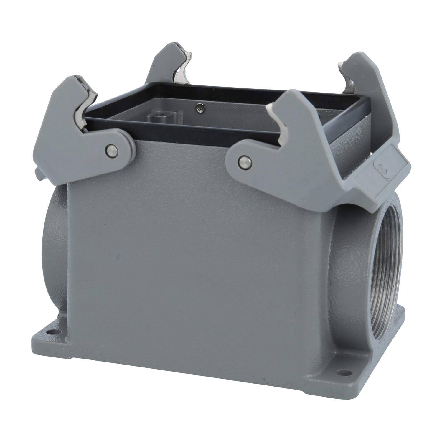 Ein rechteckiger grauer Metallkasten für Elektrik mit zwei Scharnierklammern an gegenüberliegenden Seiten, der zur Kabelführung und -sicherung verwendet wird.