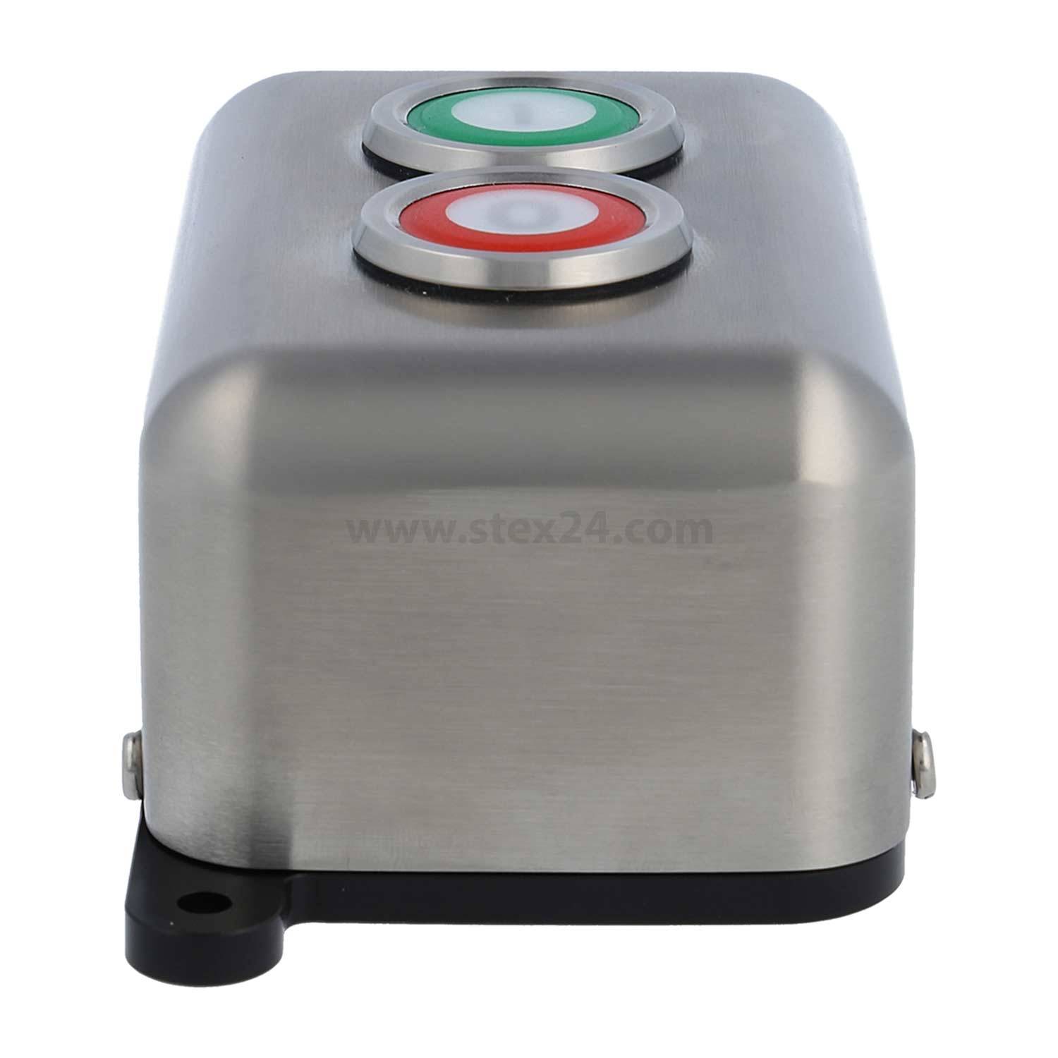 Eine Maschinensteuerungsbox mit zwei Tasten, einer grünen und einer roten, in einem Metallgehäuse.