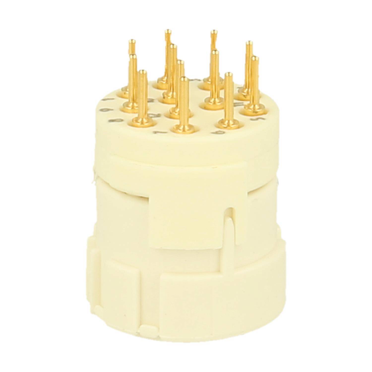 Eine runde, cremefarbene elektronische Komponente mit mehreren goldenen Pins, die von oben herausragen und für elektronische Verbindungen verwendet werden.