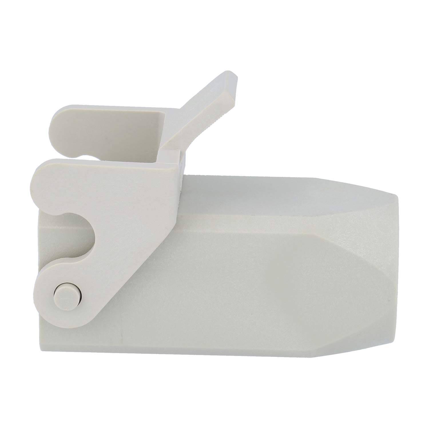 Eine weiße Kunststoffverriegelung mit einem offenen Haken-Design und einem Drehgelenk, die typischerweise zum Sichern von Türen oder Paneelen verwendet wird.