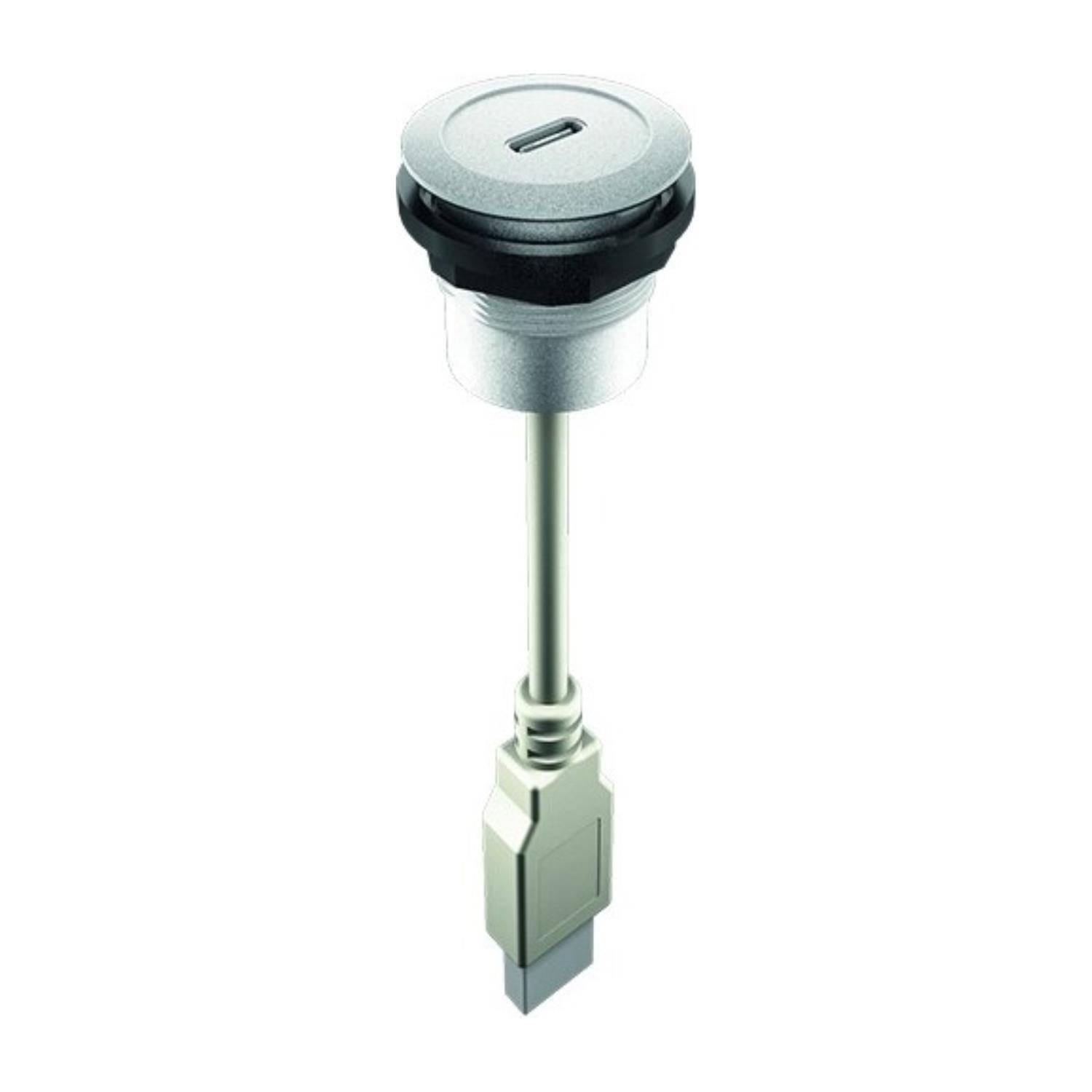 Ein USB Typ-C Autoladegerät-Anschluss mit Metallgehäuse und zylindrischer Bauform, vor einem weißen Hintergrund dargestellt.