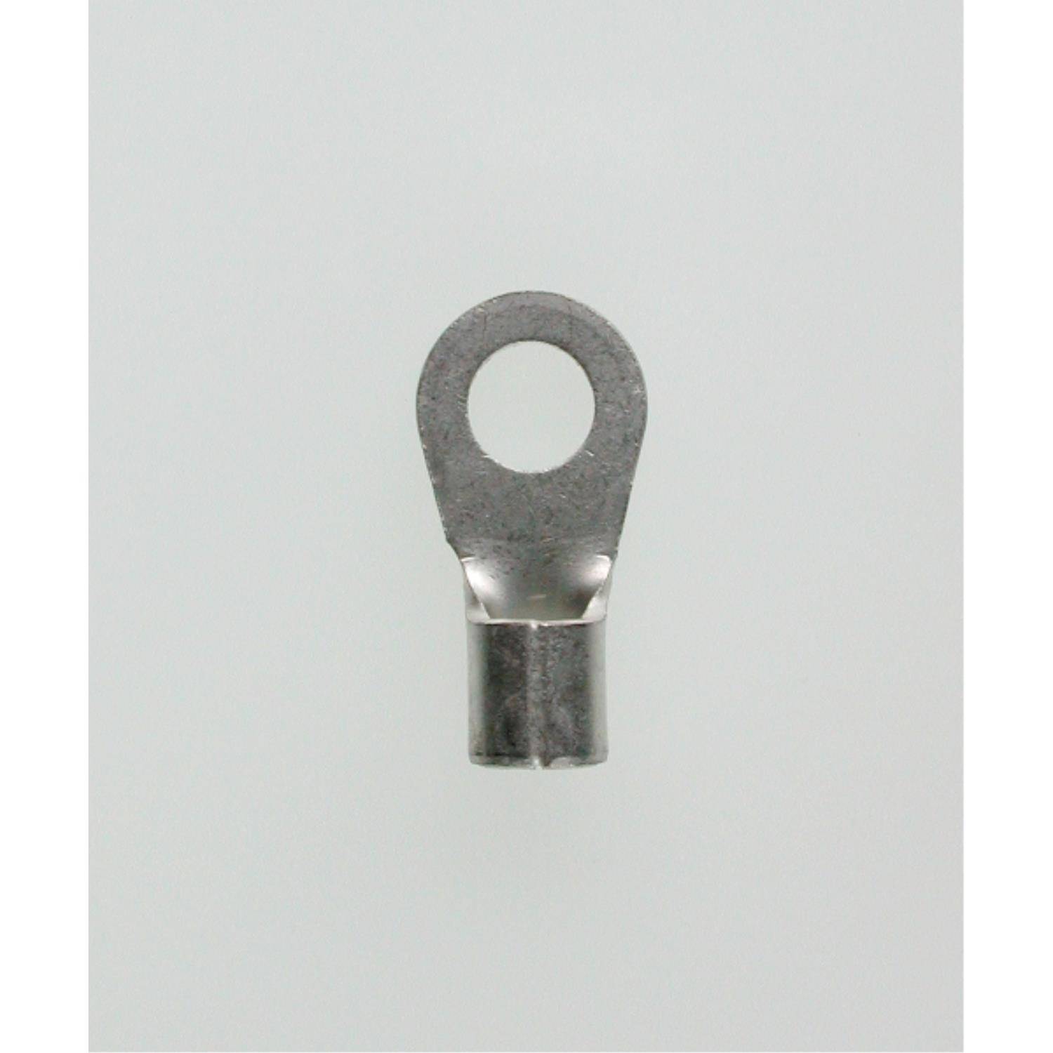 Ein Ringklemmen-Anschluss mit einer kreisförmigen Öffnung an der Oberkante und einer zylindrischen Basis, der zum Anschließen von Drähten an einen Bolzen oder Pfosten verwendet wird.