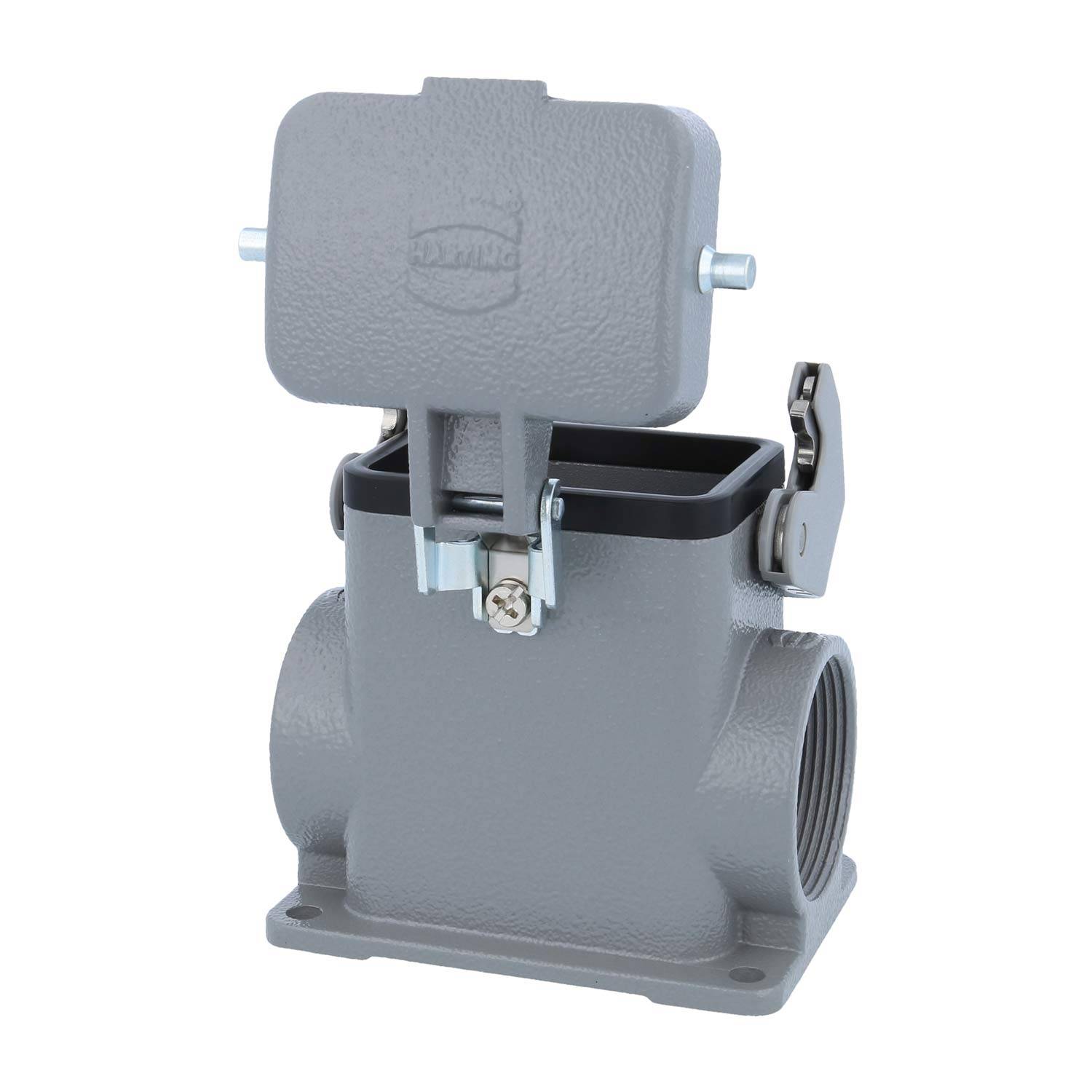 Ein robustes industrielles Anschlussgehäuse aus grauem Metall, mit einem Verriegelungsmechanismus und einer Schutzabdeckung, konzipiert für dauerhafte elektrische Verbindungen.