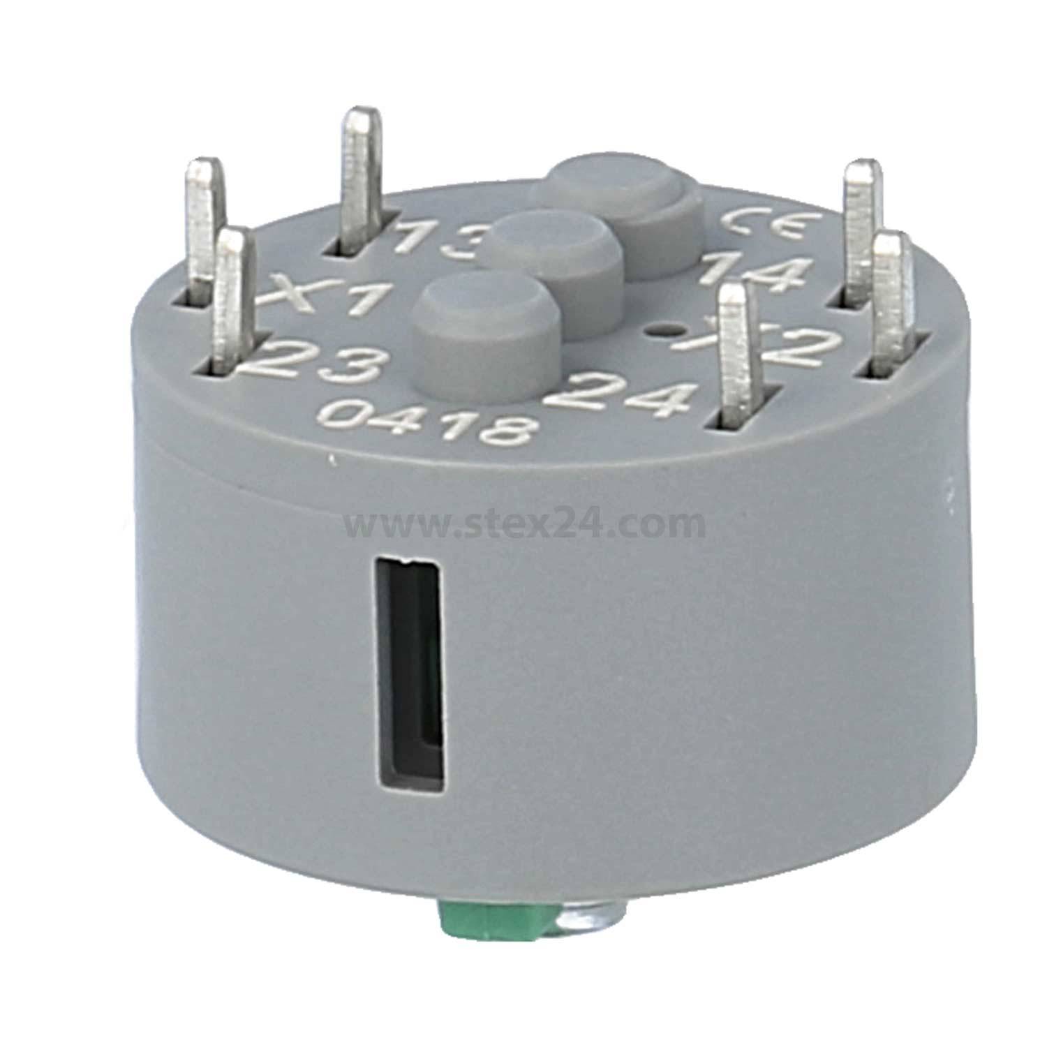 Eine 14-polige runde Relais-Fassung, die Pin-Anordnung und Beschriftung zeigt. Grauer Kunststoffkörper mit metallischen Kontakten, die nach außen ragen.