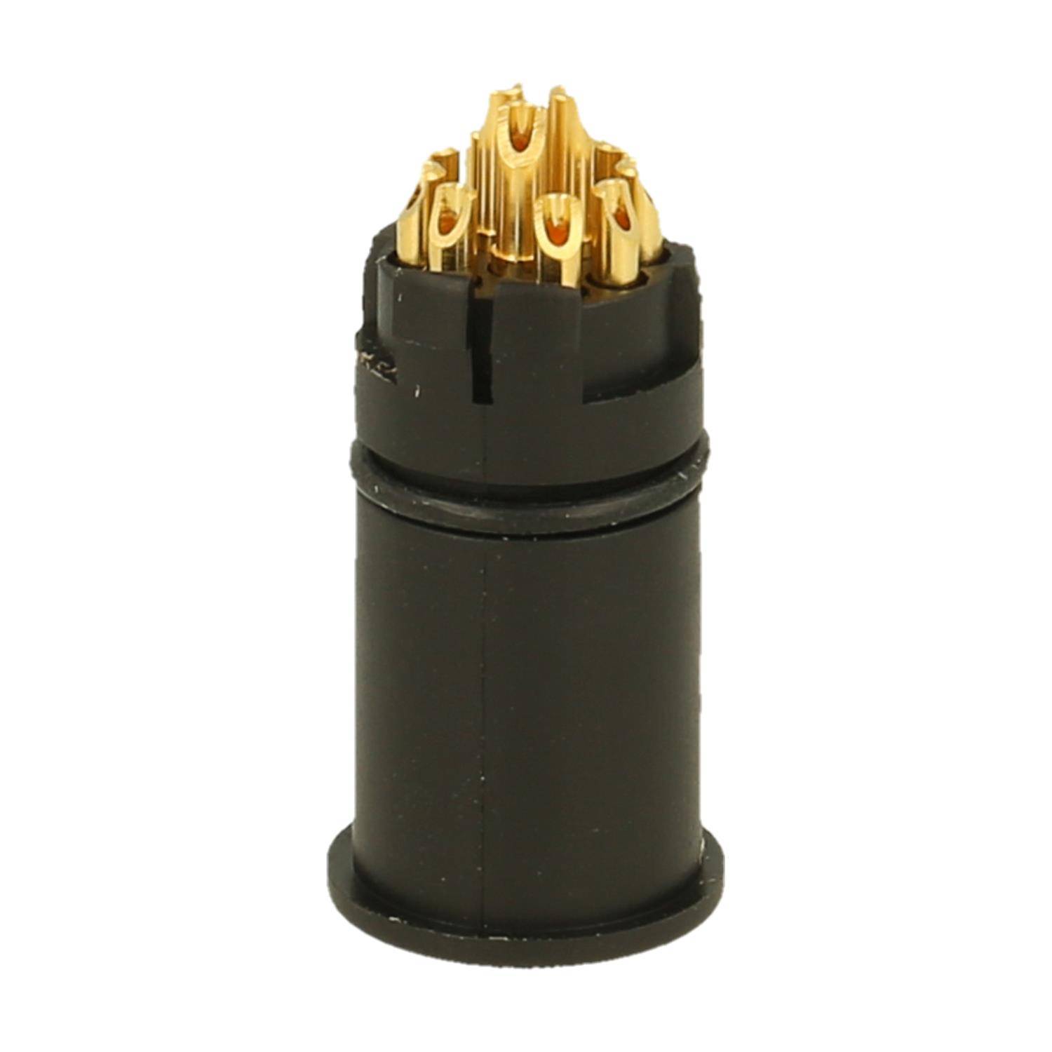 Ein schwarzer und goldener elektrischer Steckverbinder mit mehreren Pins, die von oben herausragen und zum Anschluss von Kabeln in elektronischen Geräten verwendet werden.