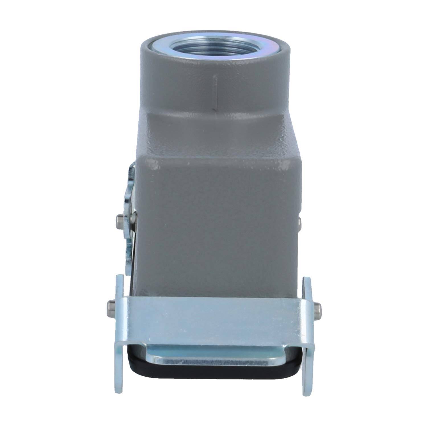 Ein metallischer Industrieanschluss mit einem Gewindeoberteil und einer quadratischen Basis, der für sichere elektrische oder mechanische Verbindungen verwendet wird.