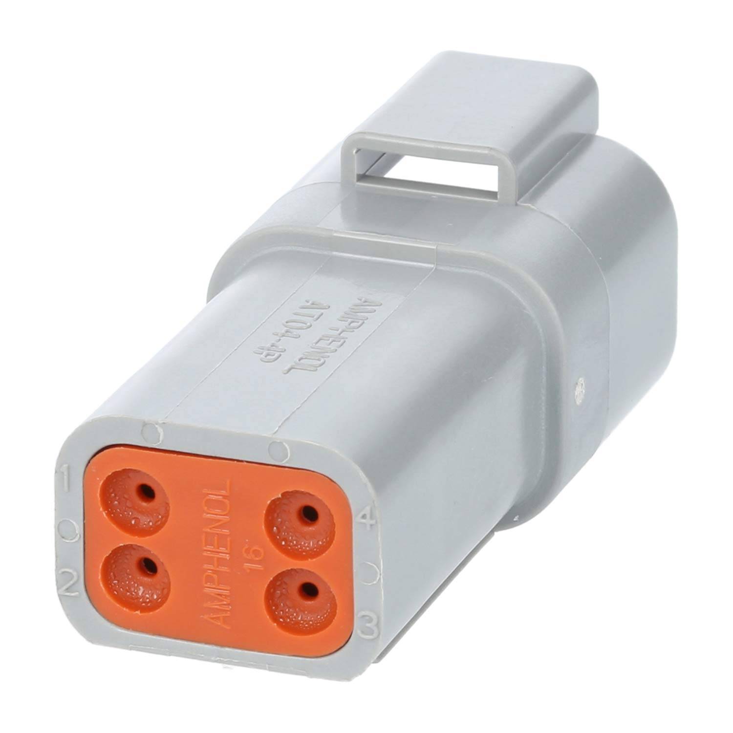 Ein grau-orangener elektrischer Steckverbinder mit vier kreisförmigen Buchsen, beschriftet mit 