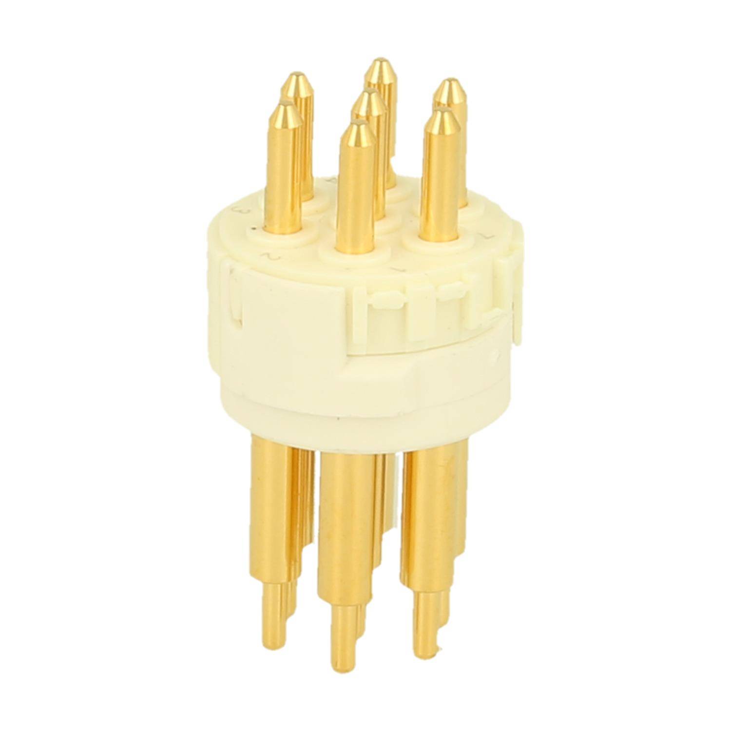 Eine 9-polige Röhrenfassung in Beige und Gold mit einer kreisförmigen Plastikbasis, an der neun gleichmäßig angeordnete goldplattierte Pins hervorstehen.