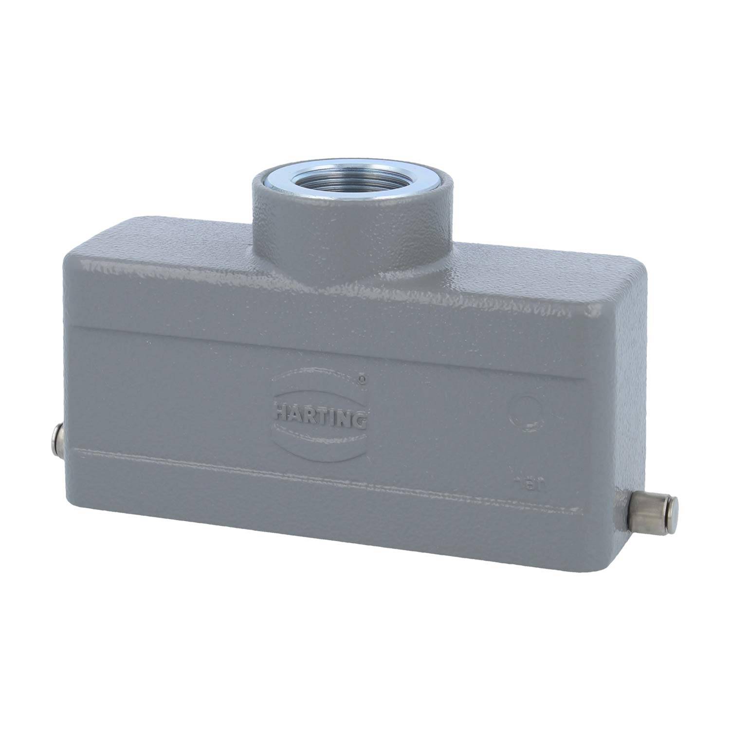 Ein grauer rechteckiger industrieller Anschlussgehäuse mit einer zentralen kreisrunden Öffnung und dem Markennamen 'HARTING', der an seiner Seite eingeprägt ist.