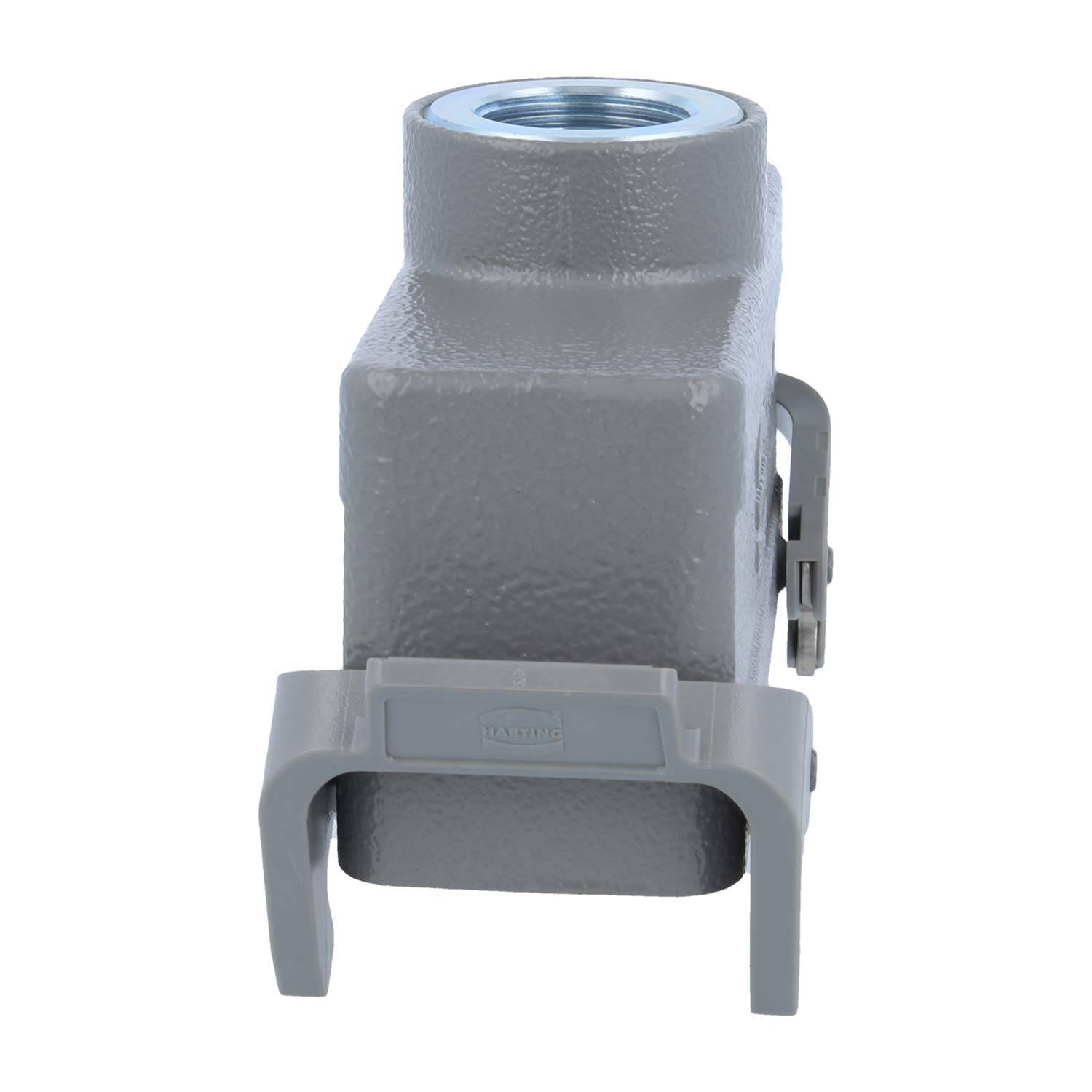 Eine graue industrielle Komponente mit einem gedrehten Oberteil und einer Unterteilklammer, die zur Befestigung oder Verbindung von Ausrüstung verwendet wird.