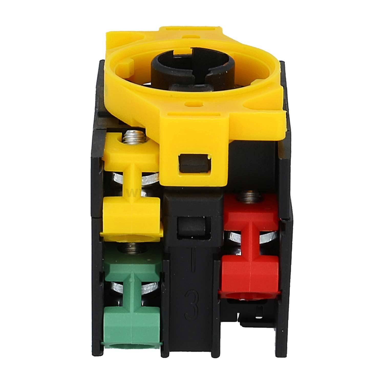 Ein Drei-Farben-Schaltblock mit gelben, grünen und roten Abschnitten und sichtbaren Schrauben, der für elektrische Verbindungen in Schalttafelanlagen verwendet wird.