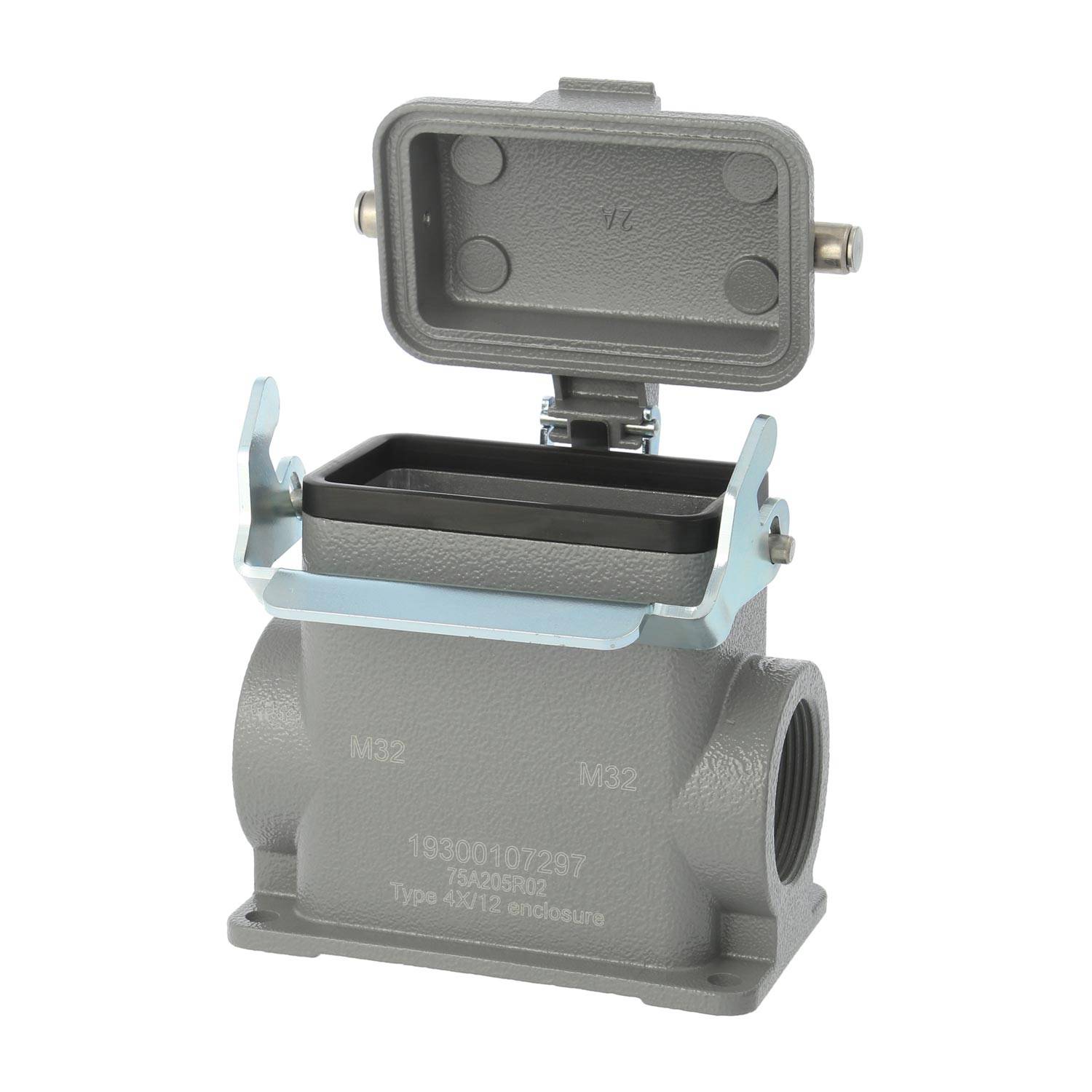 Ein robustes rechteckiges Gehäuse mit einem Klappdeckel, hergestellt aus Aluminium, mit externen Befestigungen und einem M32-Kabeleingang.