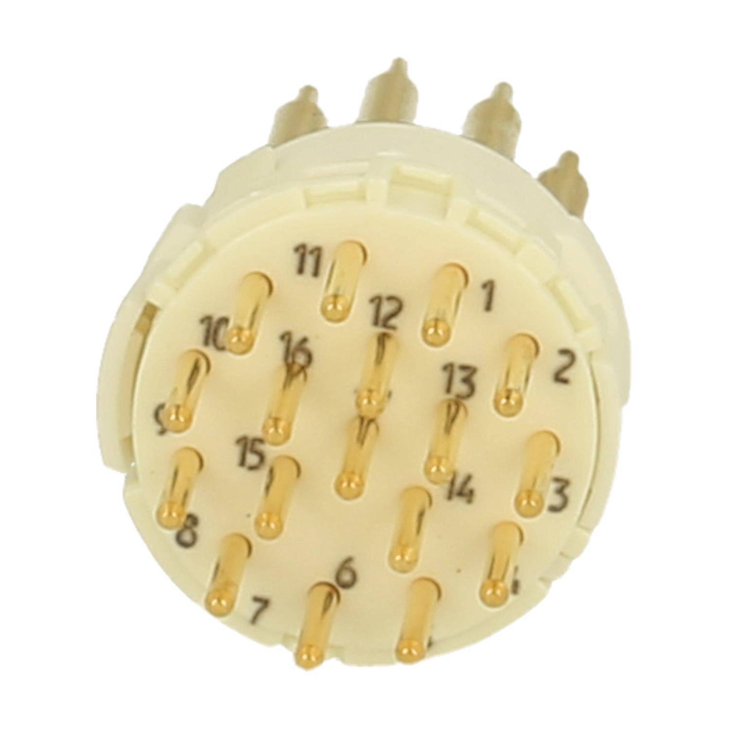 Eine Nahaufnahme eines kreisförmigen elektronischen Steckverbinders mit 16 goldenen Kontakten, von 1 bis 16 durchnummeriert und in drei Reihen angeordnet. Der Steckverbinder ist elfenbeinfarben.