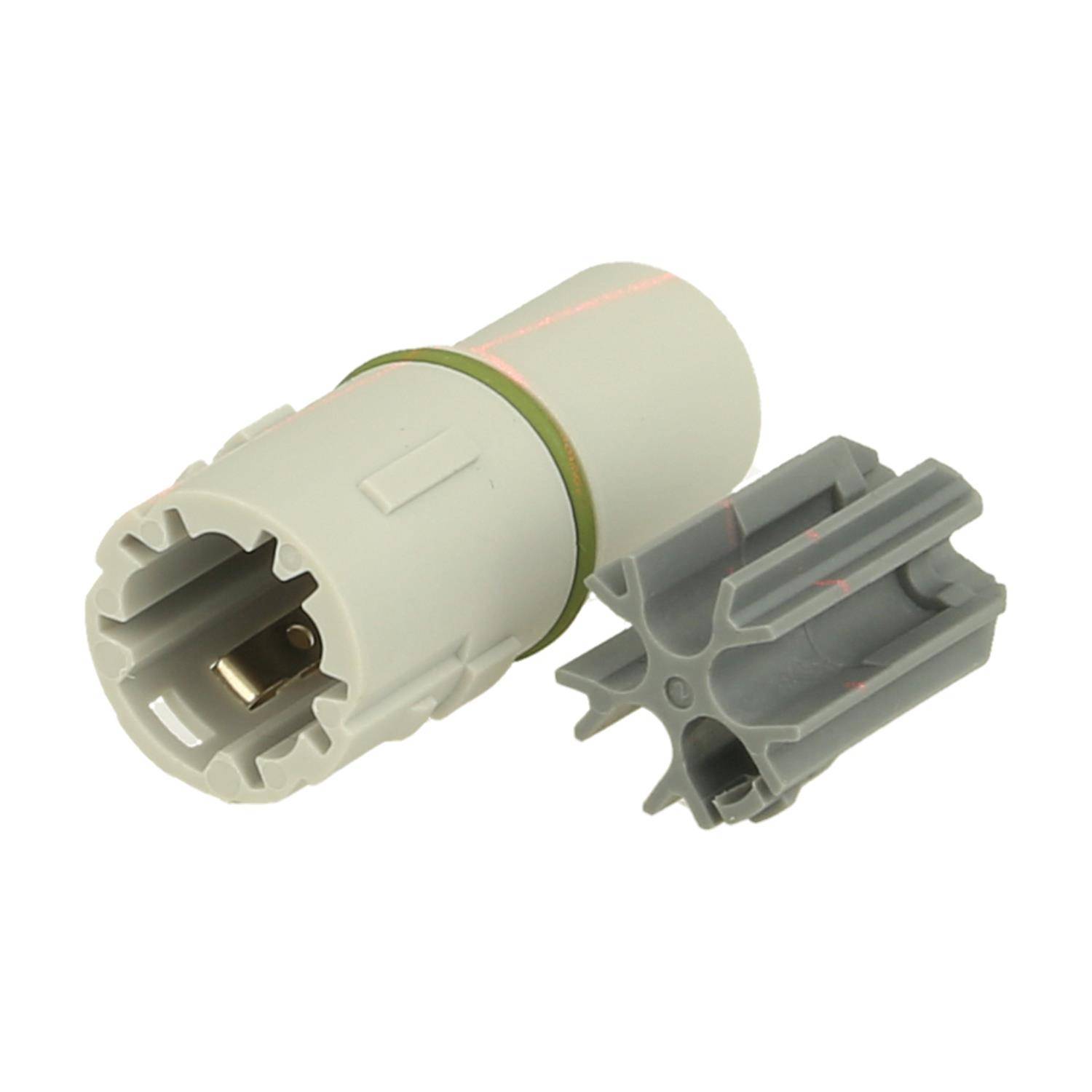 Eine Nahaufnahme eines zylindrischen elektrischen Verbindungsadapters und einer separaten grauen Sicherungsklammer, die für sichere elektrische Verbindungen verwendet wird.