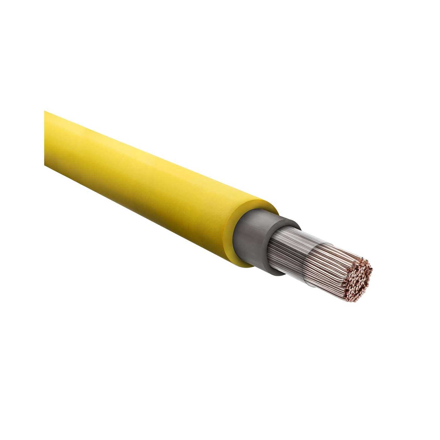 Ein gelbes isoliertes Elektrokabel mit freiliegenden Kupferlitzen an einem Ende.
