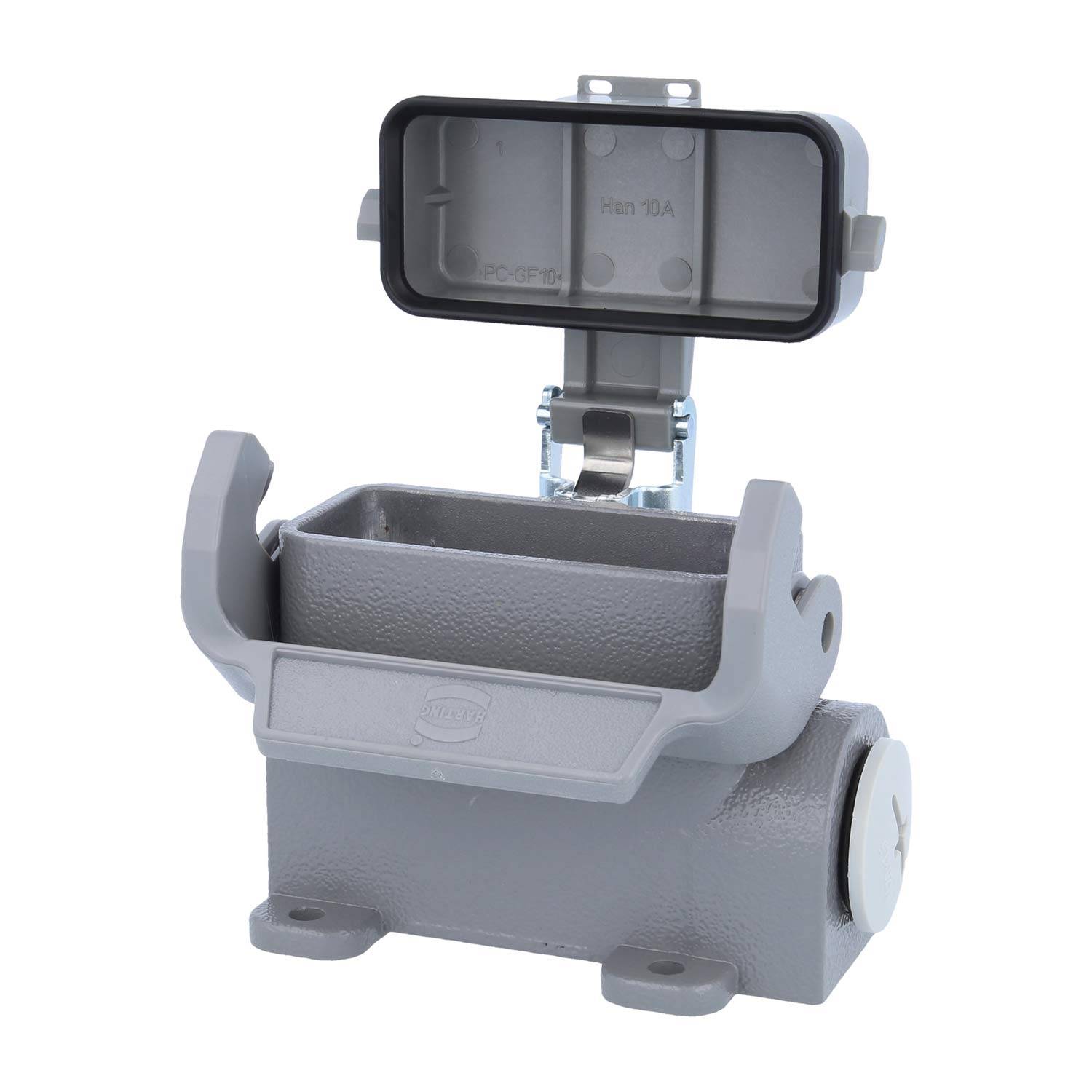 Ein graues, offenes Elektroverbindungsgehäuse mit einem klappbaren Deckel steht auf einer flachen Basis und zeigt sein Inneres, das für Anschlüsse bereit ist.