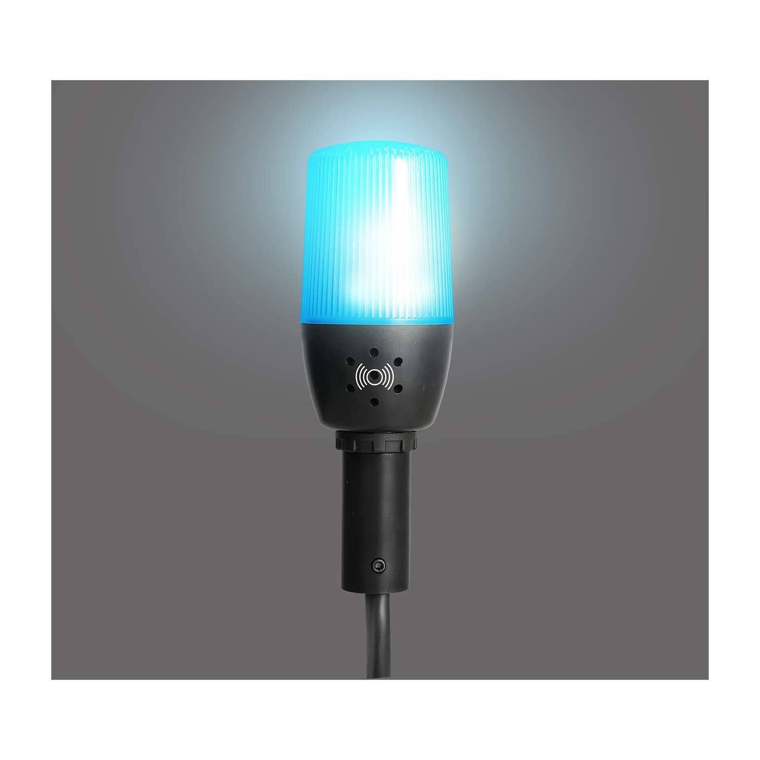 Eine blaue LED-Signalleuchte, die auf einer schwarzen Basis leuchtet, vor einem grauen Hintergrund. Geeignet für Signal- oder Warnzwecke.