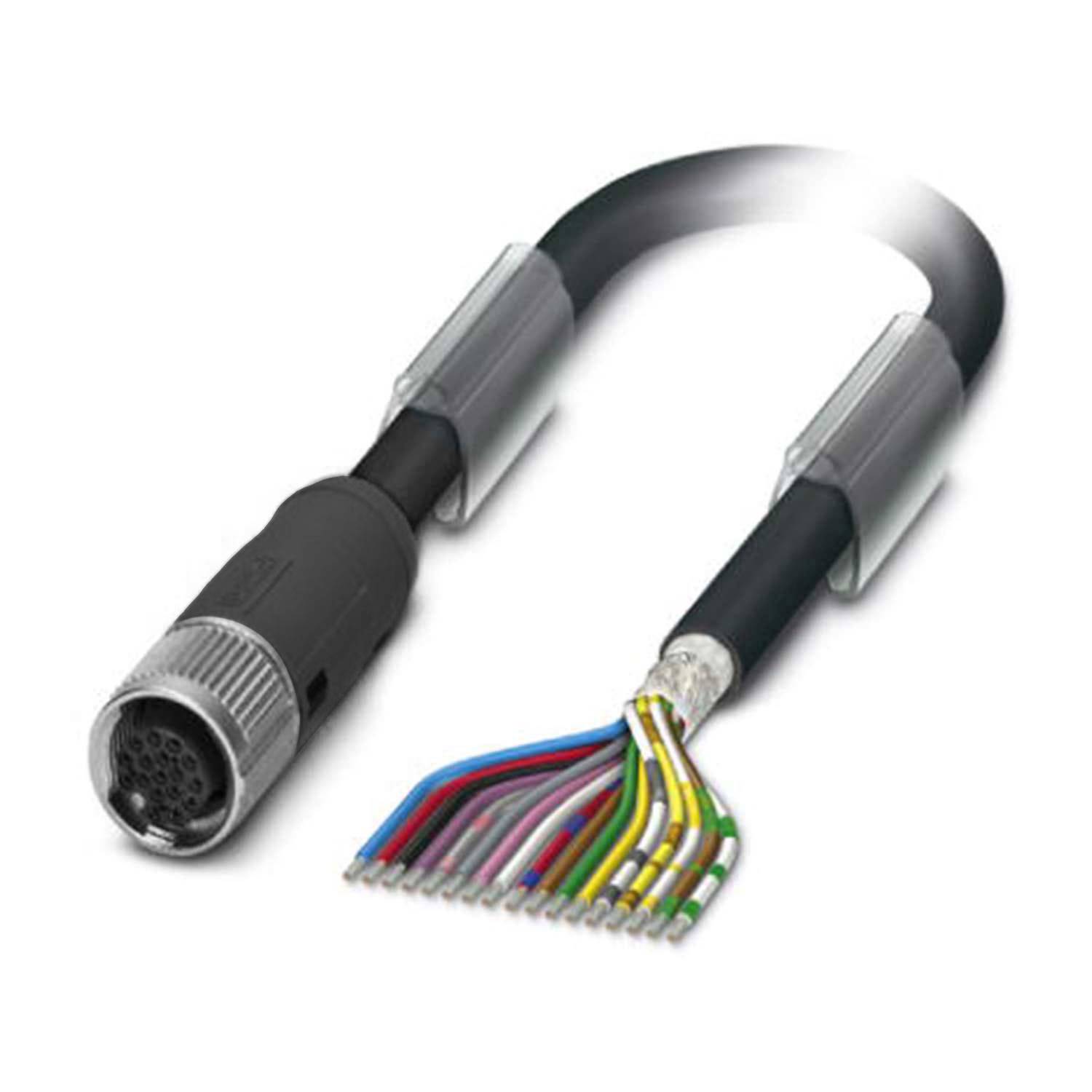 Ein schwarzes industrielles Kabel mit mehreren farbigen Leitungen, die an den Enden freigelegt sind, wobei ein Stecker mit mehreren Stiftanschlüssen zu sehen ist.