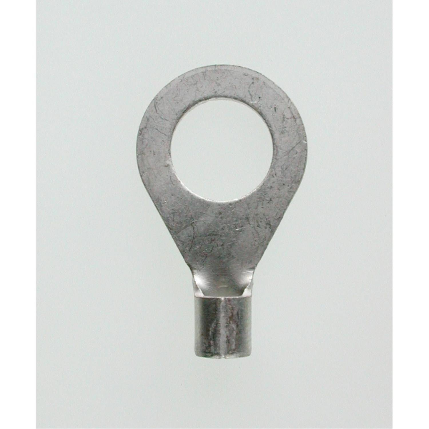 Ein Ringkabelschuh mit einer kreisförmigen Öffnung an der Oberseite und einer zylindrischen Basis, der zum Anschluss elektrischer Leitungen an eine Schraube oder einen Bolzen verwendet wird.