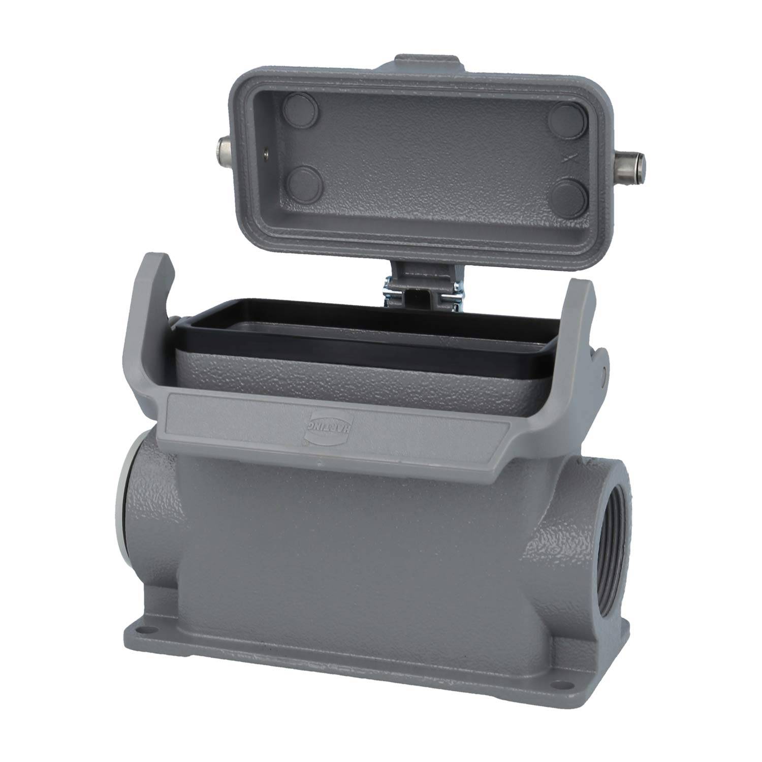 Ein offenes graues industrielles Anschlussgehäuse mit einer rechteckigen Kavität und einem klappbaren Deckel, entwickelt für sichere elektrische Verbindungen.