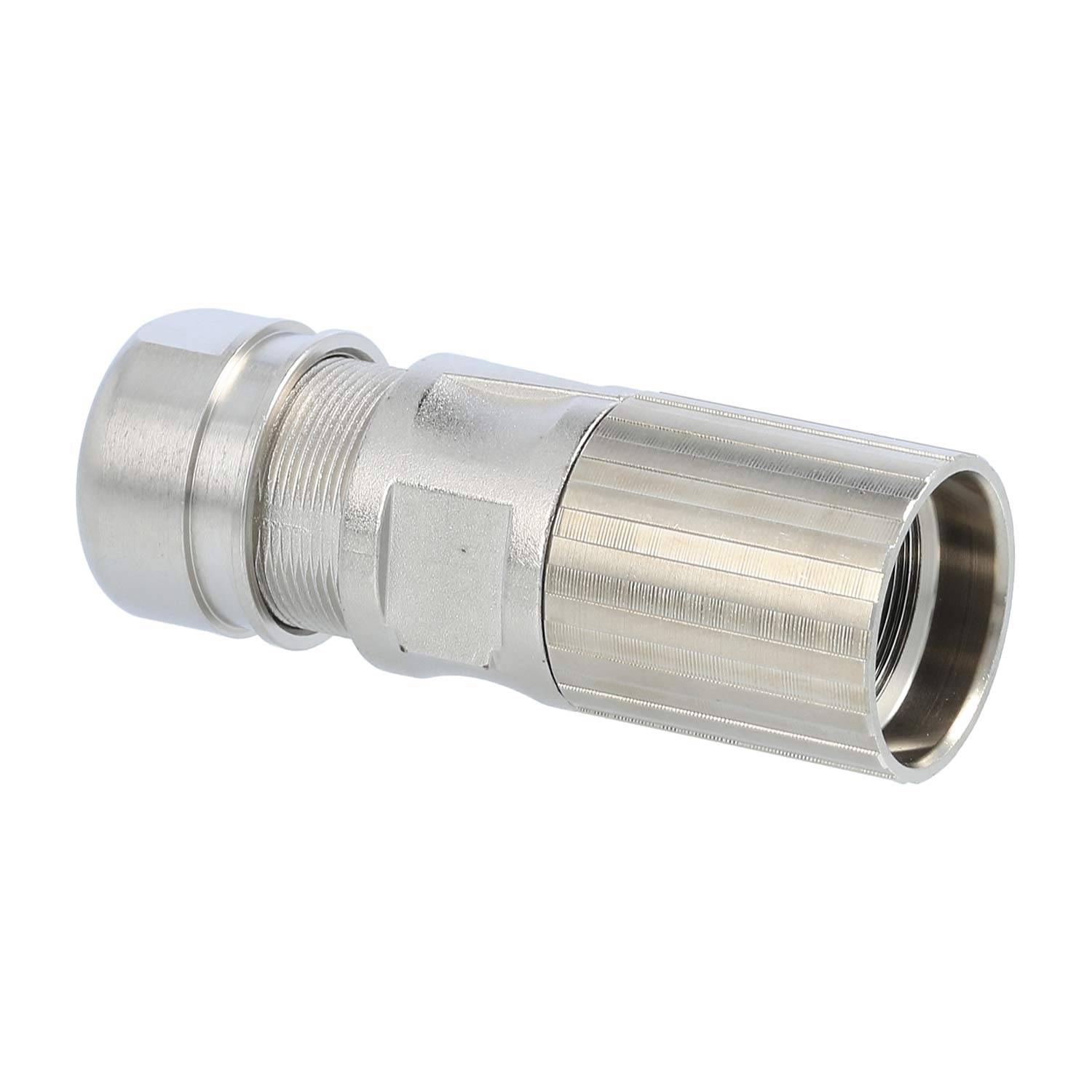 Ein metallischer F-Typ-Koaxialstecker mit einer zylindrischen Form und gerändelte Endverschraubung, der für Kabelfernsehen oder Internetanschlüsse verwendet wird.