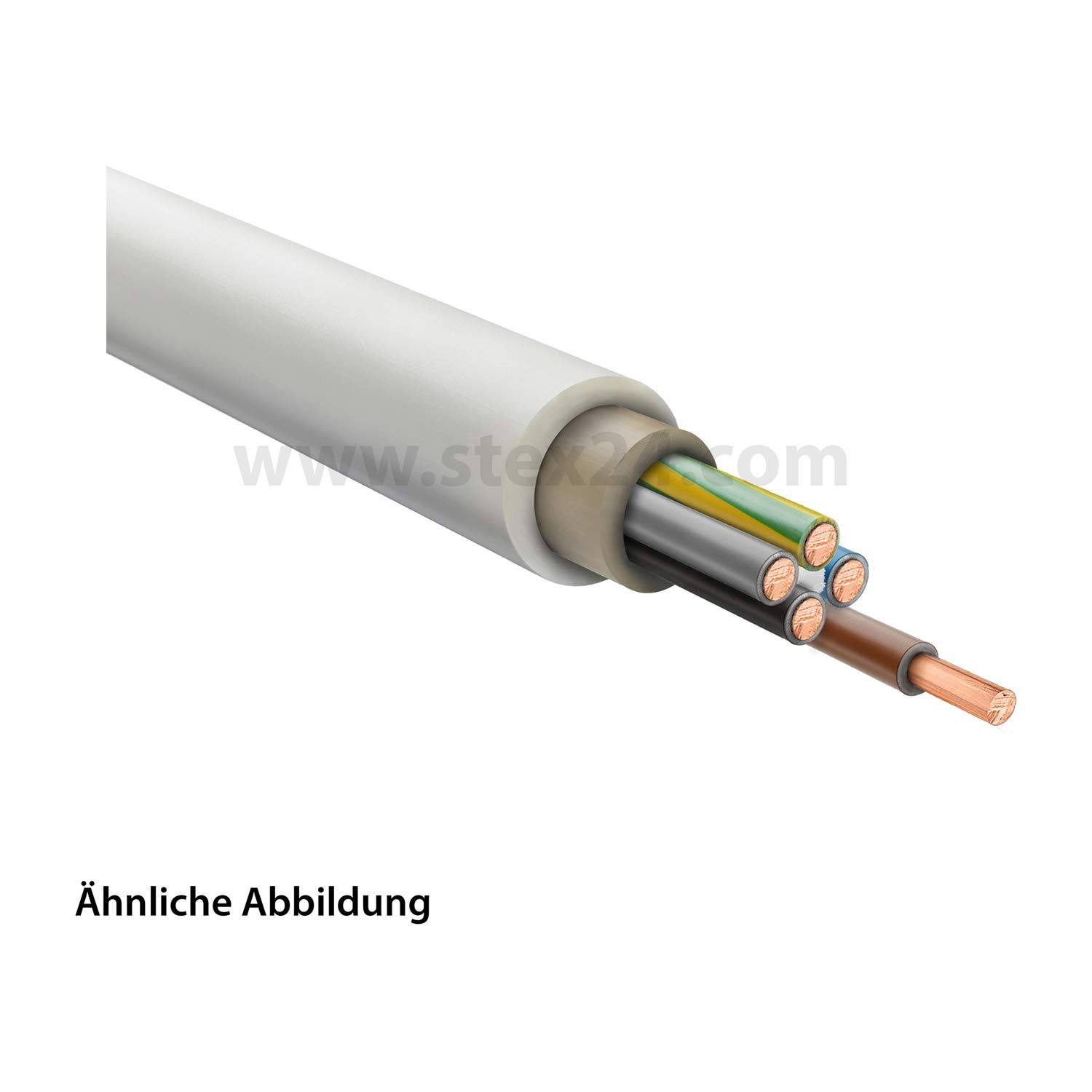 Ein Kabel mit Schnittansicht, das fünf eingeschlossene farbige Drähte zeigt, teilweise abisoliert, um die Kupferkerne sichtbar zu machen.
