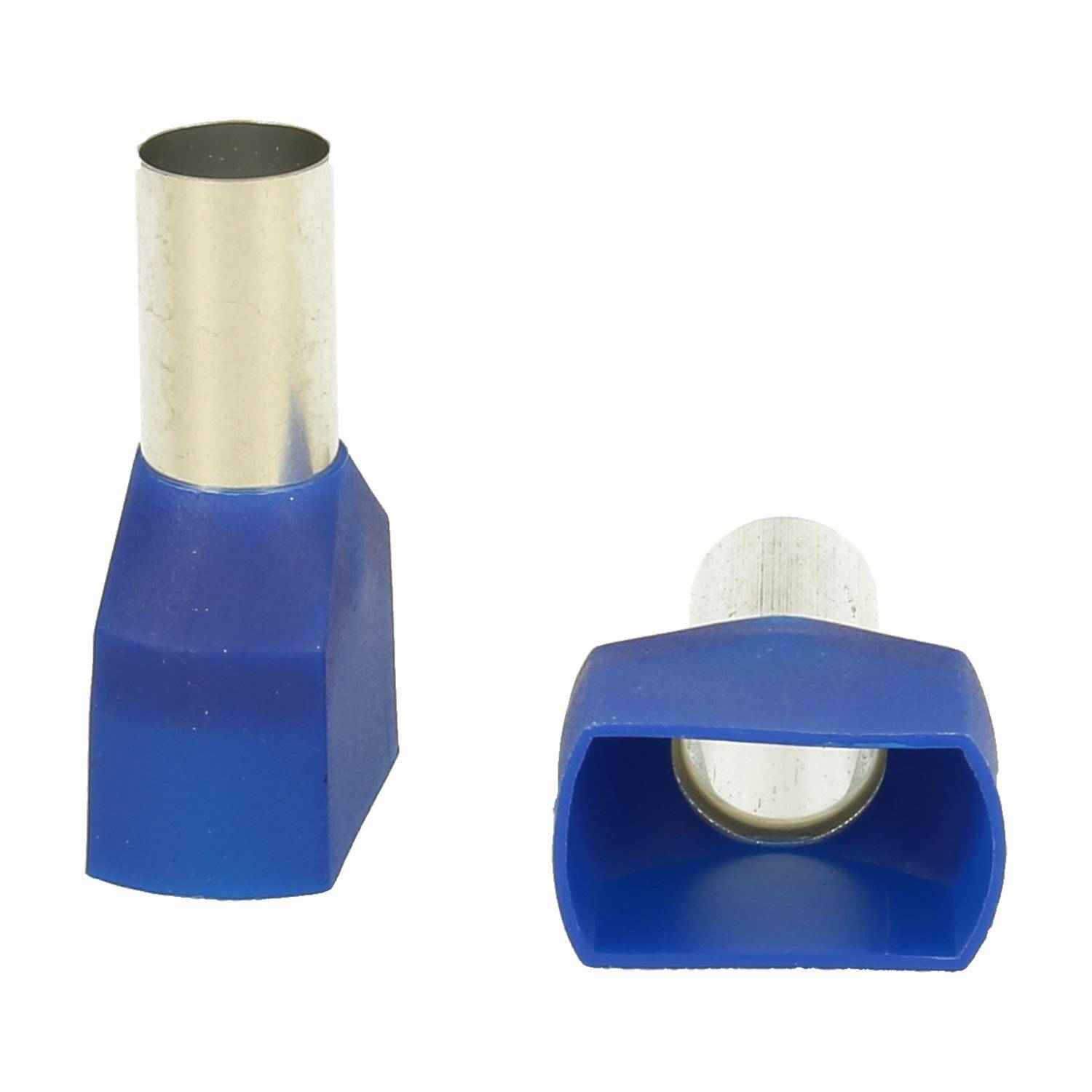 Zwei blaue isolierte Aderendhülsen, eine steht aufrecht und die andere liegt mit ihrer offenen Seite zum Betrachter gerichtet.