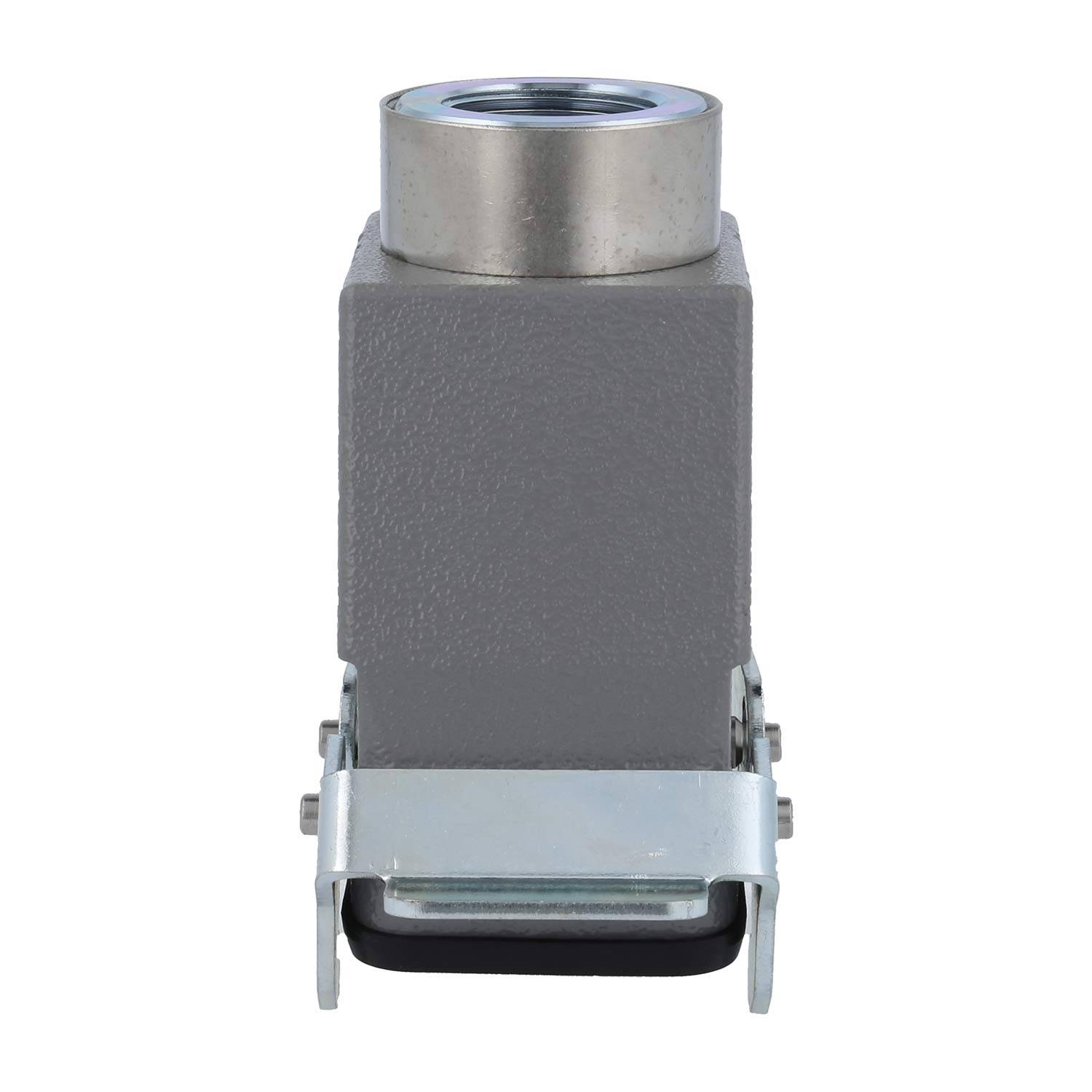 Ein quadratisches, graues, metallisches Objekt mit einem zylindrischen Oberteil und einer Metallklemme an der Basis, höchstwahrscheinlich eine industrielle Komponente.