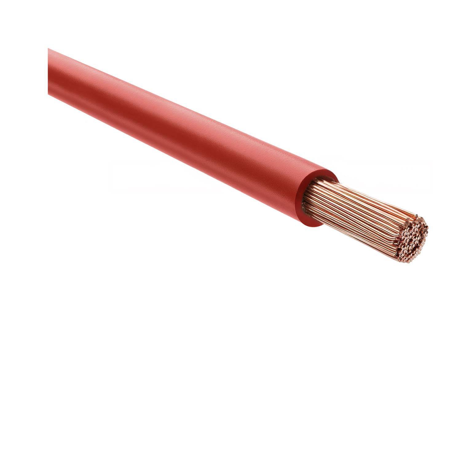 Rotes elektrisches Kabel mit freigelegten Kupferlitzen am Ende, verwendet zur Stromleitung.