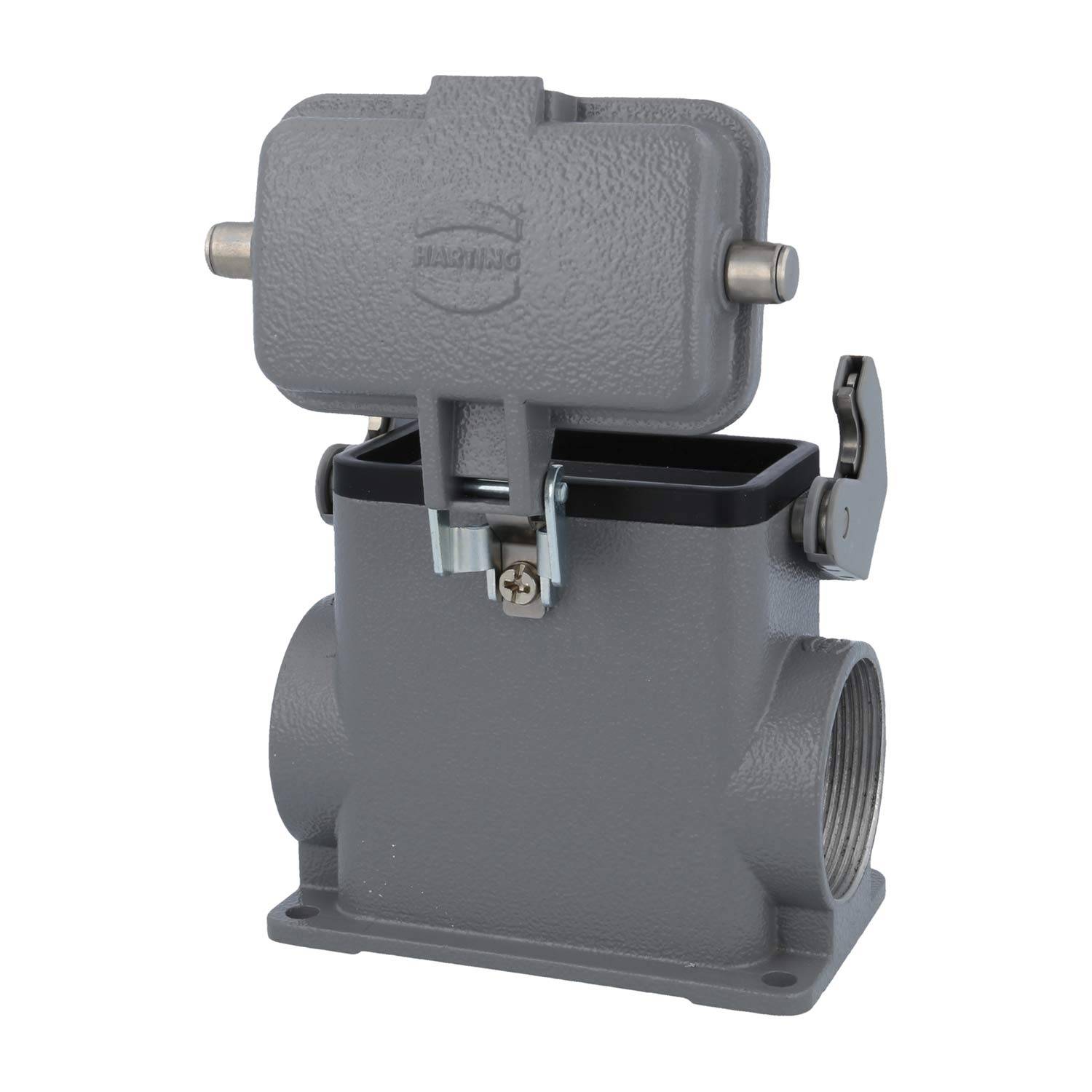 Elektrisches Industrieanschlussgehäuse mit Verriegelungsmechanismus, ausgestattet mit einem Schutzdeckel mit Scharnier und sichtbaren Kabeleintrittsöffnungen an den Seiten.