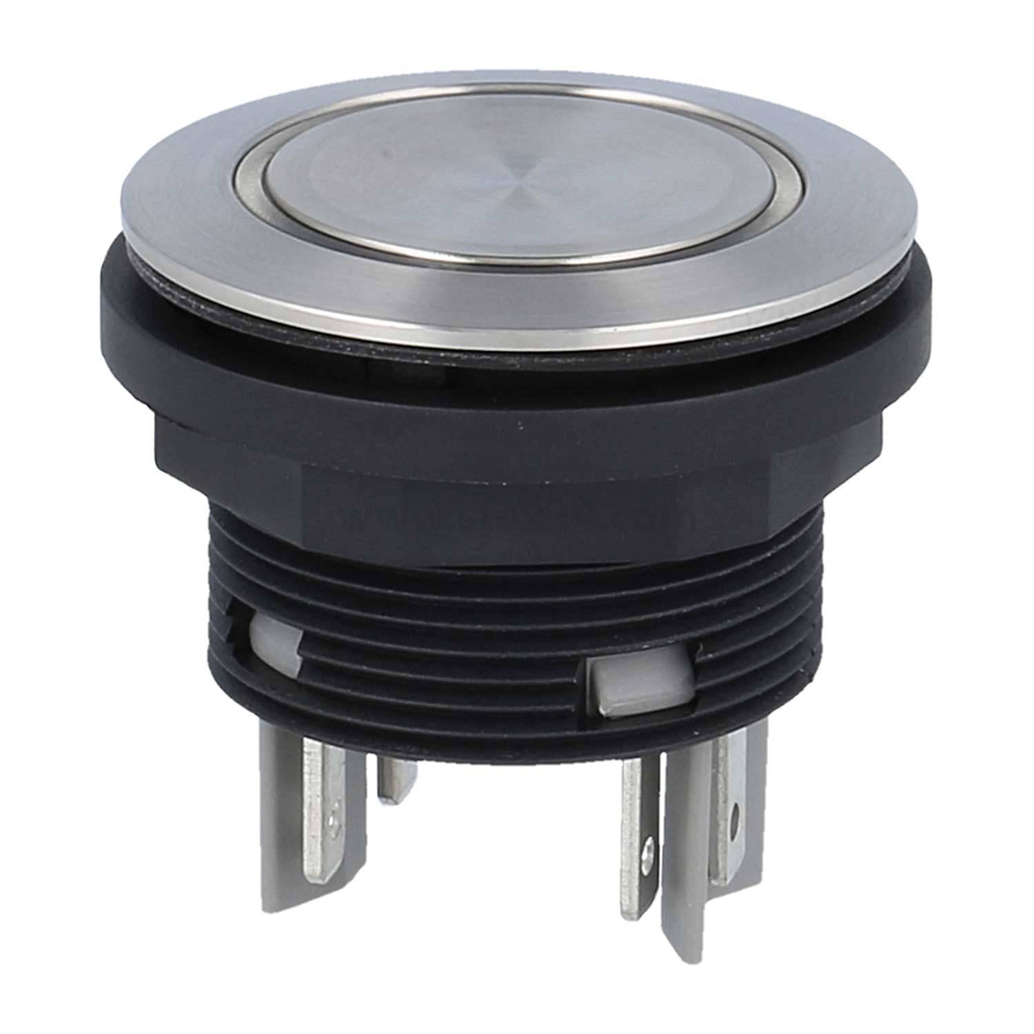 Ein runder, silberner Metallknopf mit einer schwarzen Plastikbasis und fünf herausragenden Metallzinken am Boden, der für elektronische Verbindungen verwendet wird.