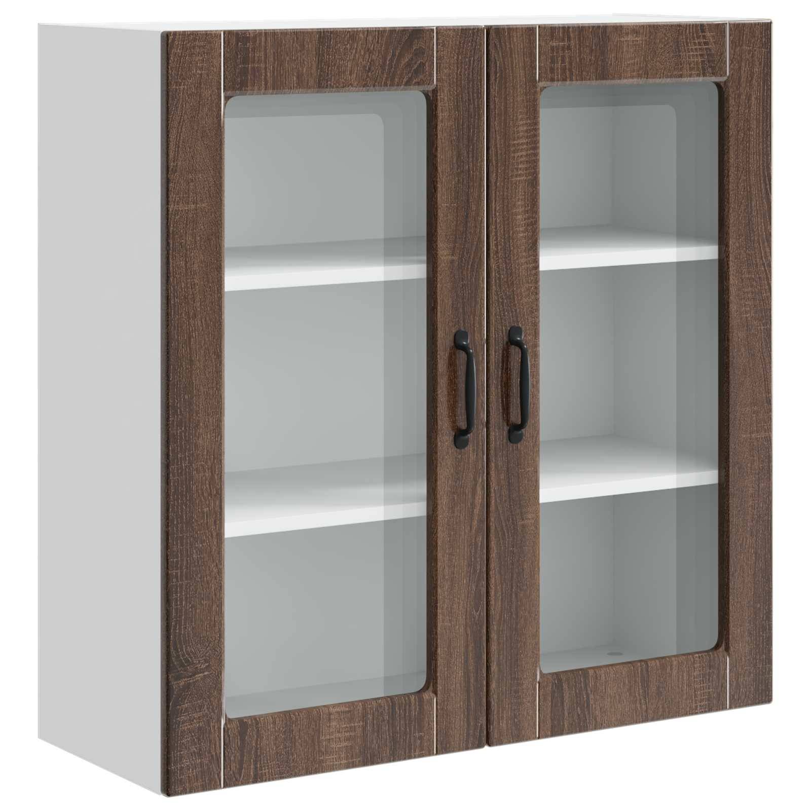 Ein Holzschrank mit Glastüren und zwei Einlegeböden im Inneren, konzipiert zum Aufbewahren von Gegenständen. Die Griffe sind schwarz und verleihen dem Schrank eine dekorative Note.