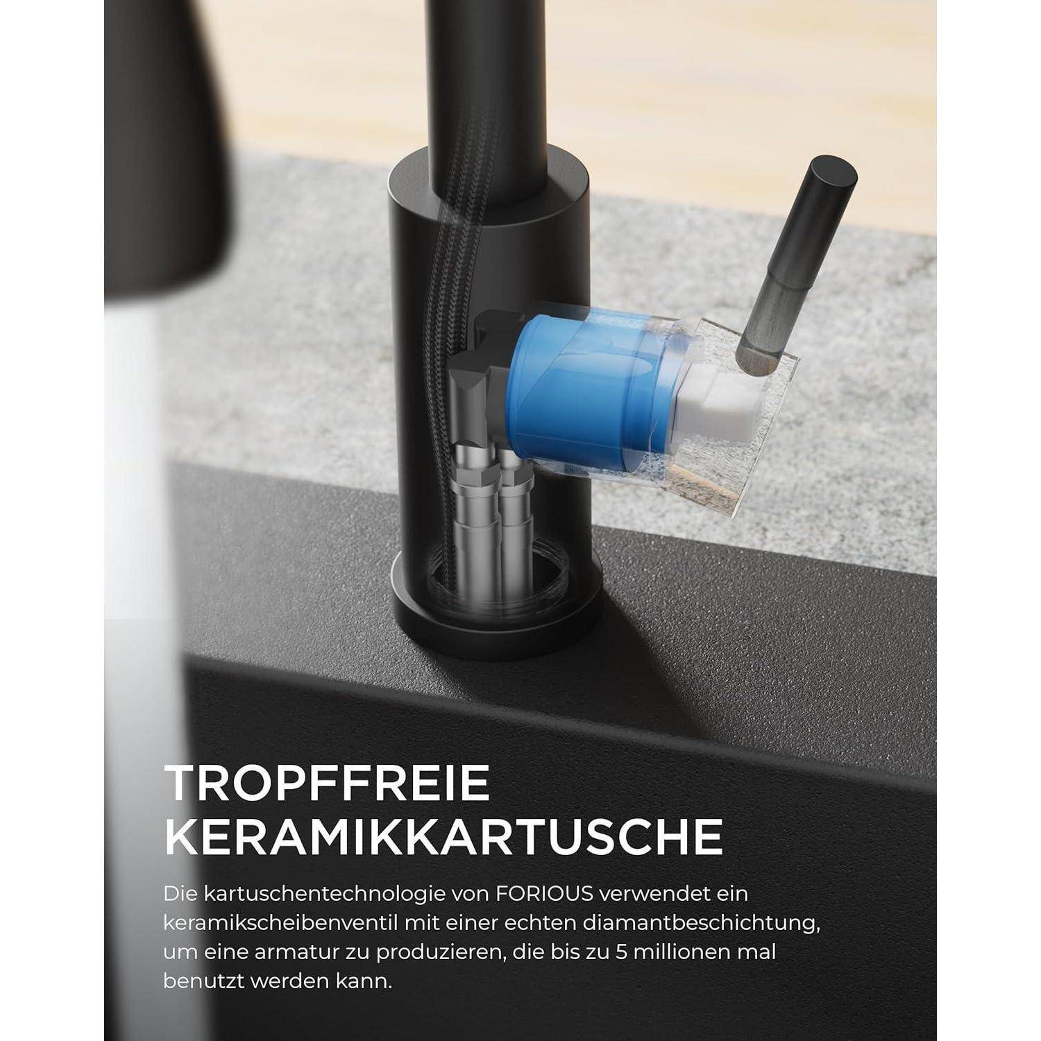 Ein Nahaufnahme des Inneren eines Wasserhahns mit einer auslaufsicheren Keramikkartusche. Text darunter liest: 'Tropffreie Keramikkartusche' mit einer kurzen Beschreibung ihrer robusten Technologie.