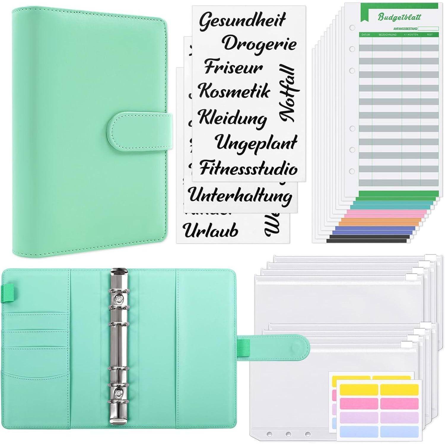 Ein mintgrüner Haushaltsplaner mit Taschen, enthaltenen Stickern mit Ausgabenkategorien, Registerseiten und durchsichtigen Umschlägen zur Organisation.