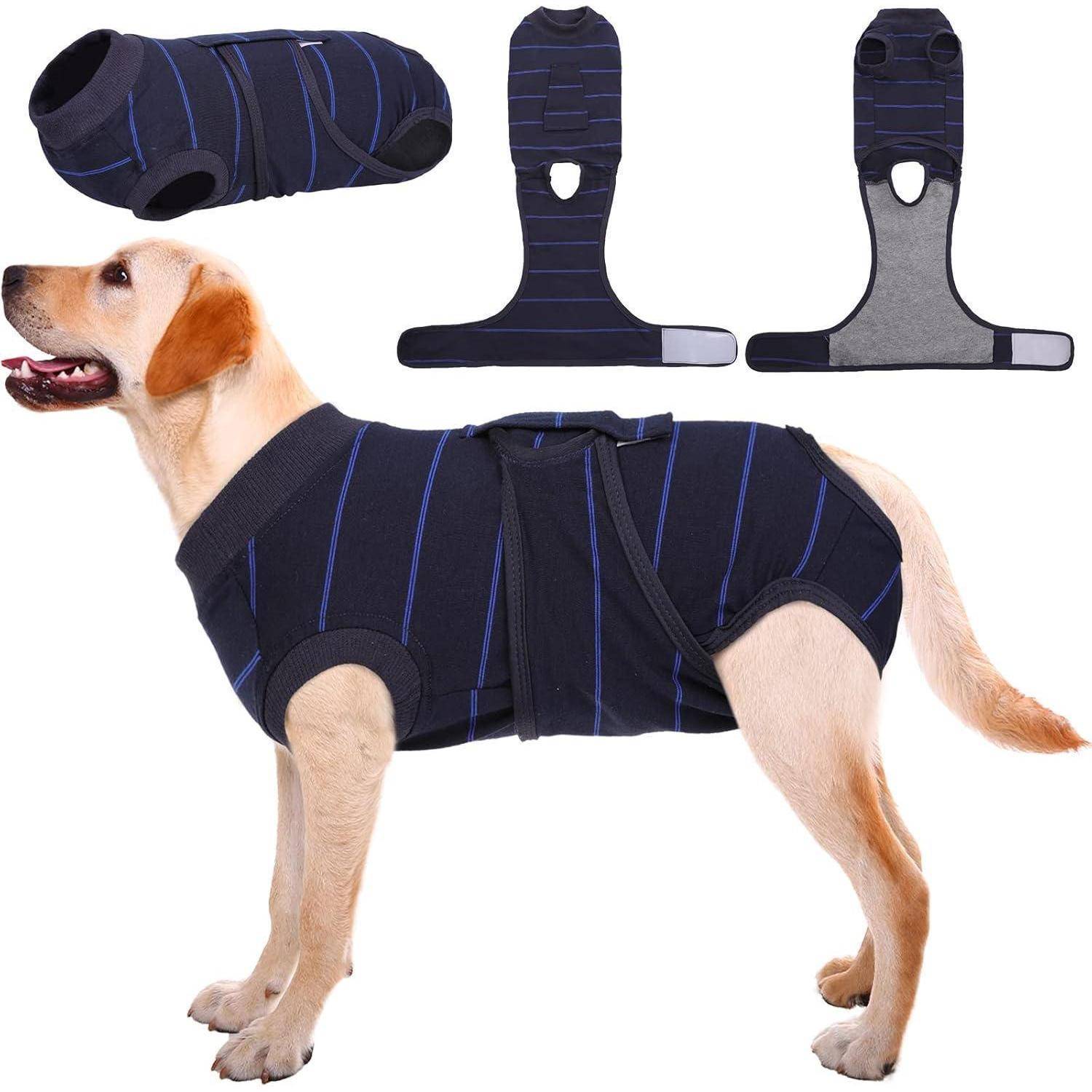 Ein Hund, der eine dunkelblaue Hundeweste im Stil eines Hemdes trägt; zusätzliche Bilder zeigen die Innenseite und Rückansicht der Weste mit Klettverschlüssen.