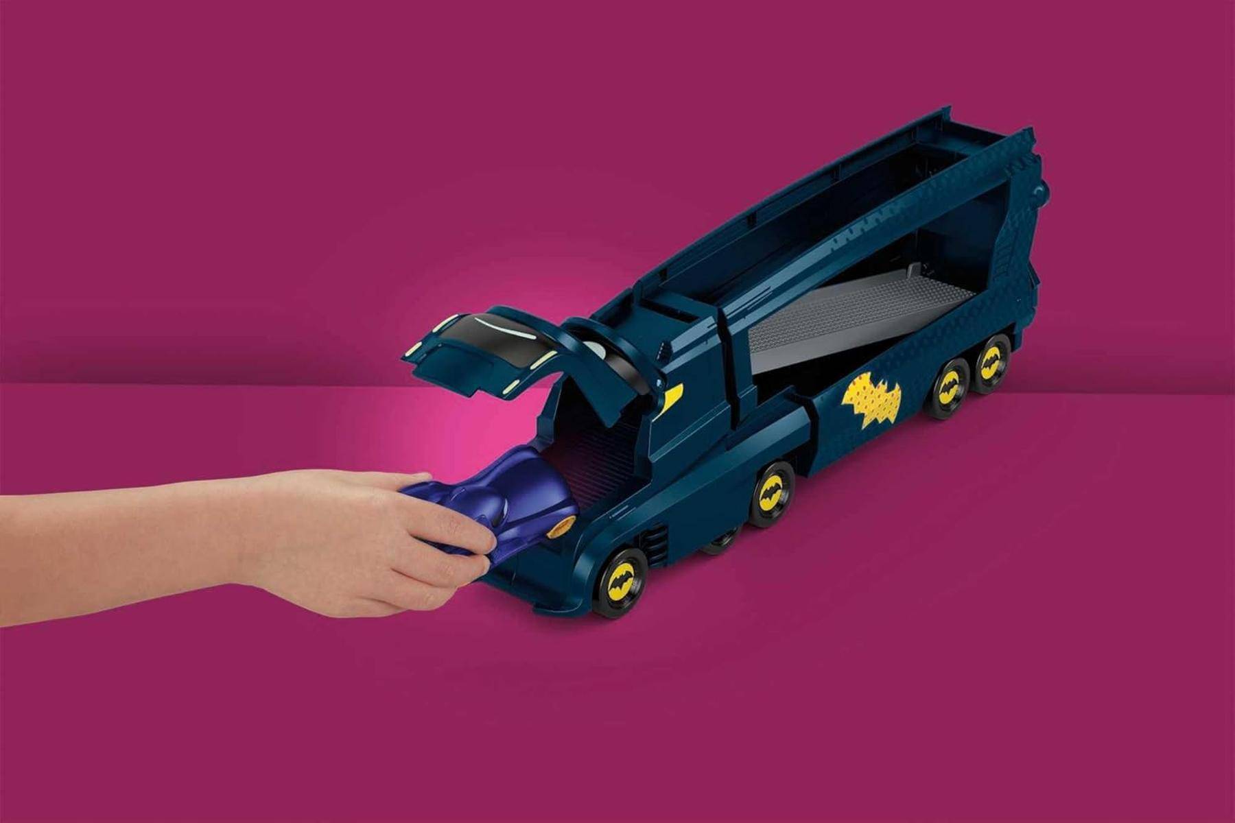 Fisher-Price DC Batwheels Spielzeug-Transporter und Auto Batmobil 1:55 3+ HMX07