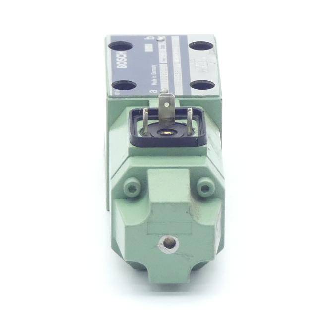 Bosch 4/2 Wegeventil 081WV06P1N112WS024/00A8 (0 810 090 206)