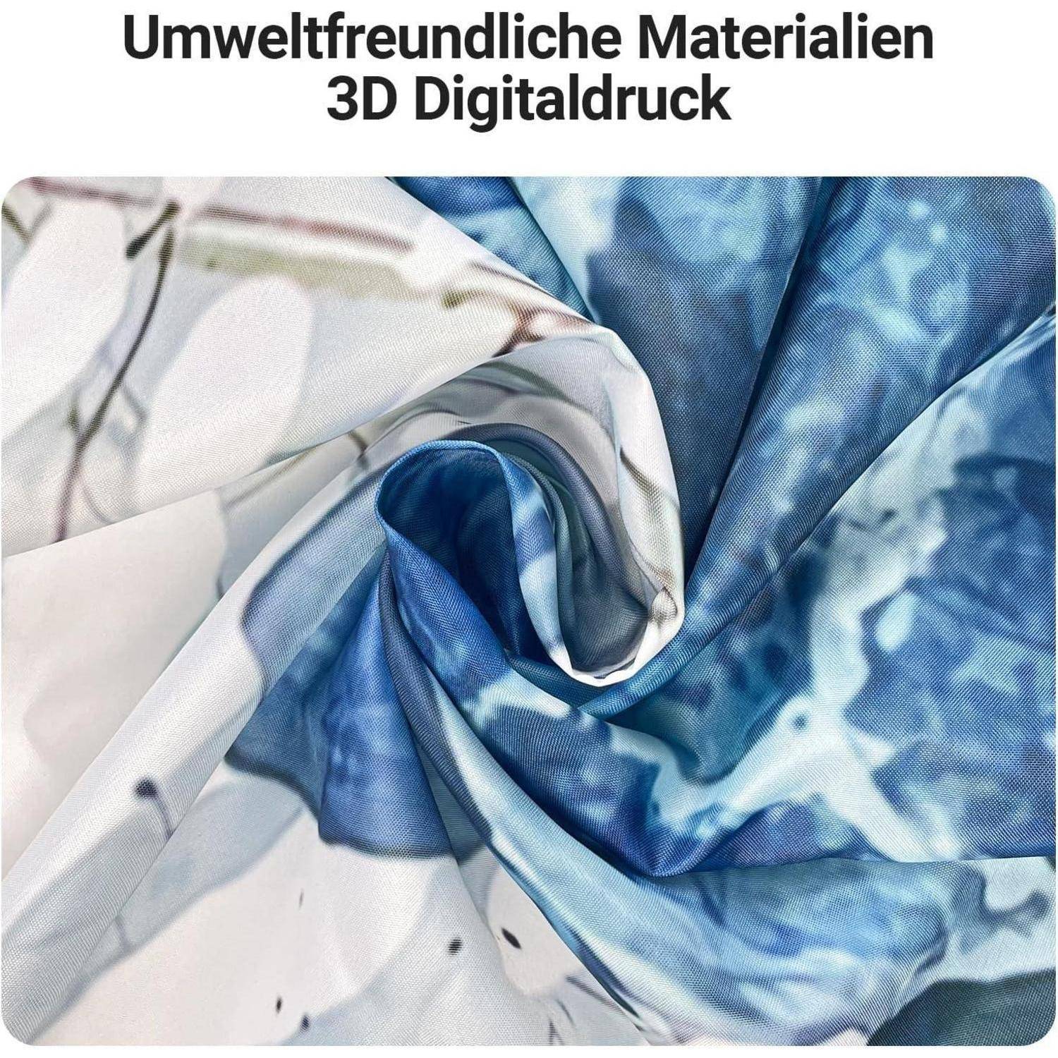 Eine Nahaufnahme eines Stoffes mit einem wirbelnden blau-weißen Muster. Text oben liest sich: 'Umweltfreundliche Materialien 3D Digitaldruck'.