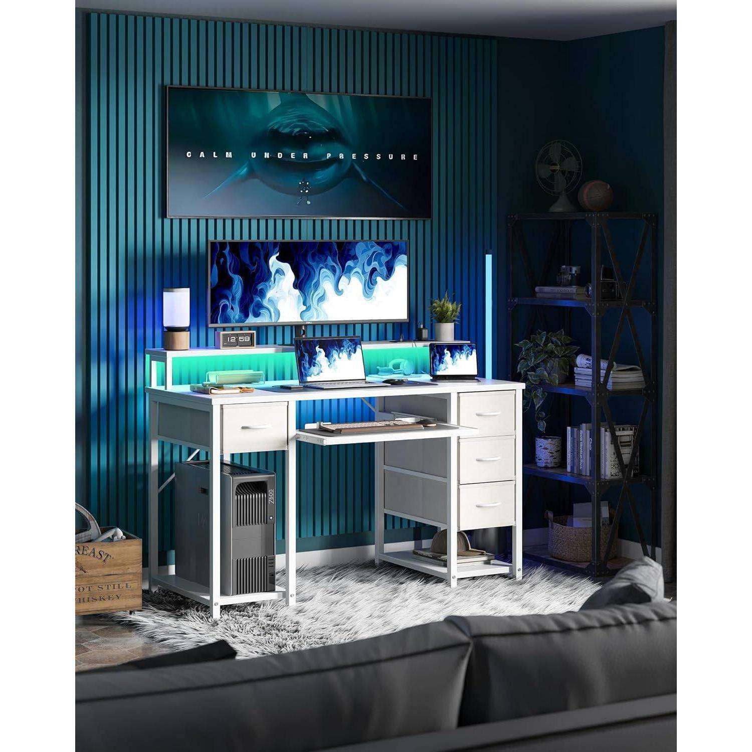 Schreibtisch Gaming LED Steckdosen Tastaturablage 120 x 50 cm Weiß