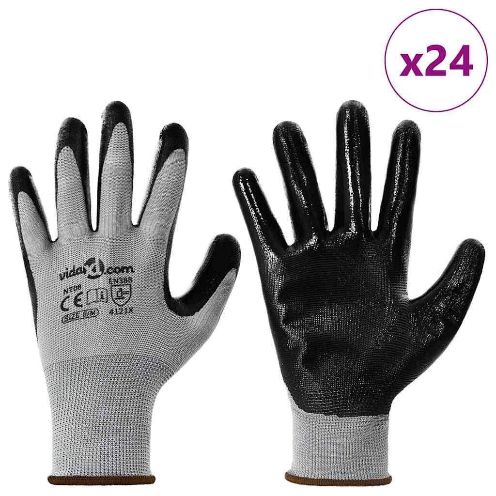 Zwei Schutzarbeitshandschuhe, einer mit der Handfläche nach oben mit schwarzer Nitrilbeschichtung, der andere mit der Handfläche nach unten mit grauem Stoff. ‚x24' in Lila oben rechts.
