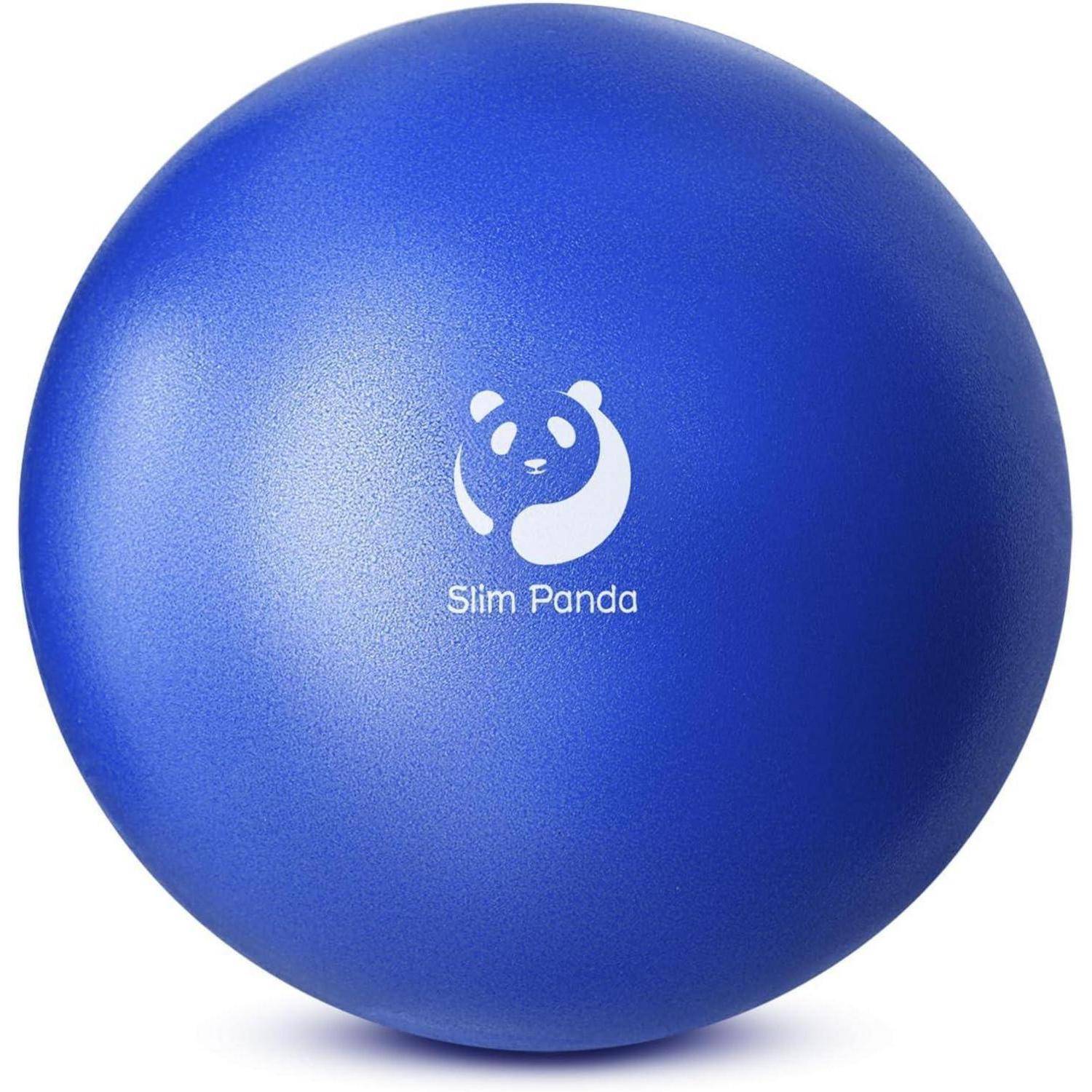 Ein blauer Gymnastikball mit einem Panda-Logo und dem Text 'Slim Panda' auf seiner Oberfläche.
