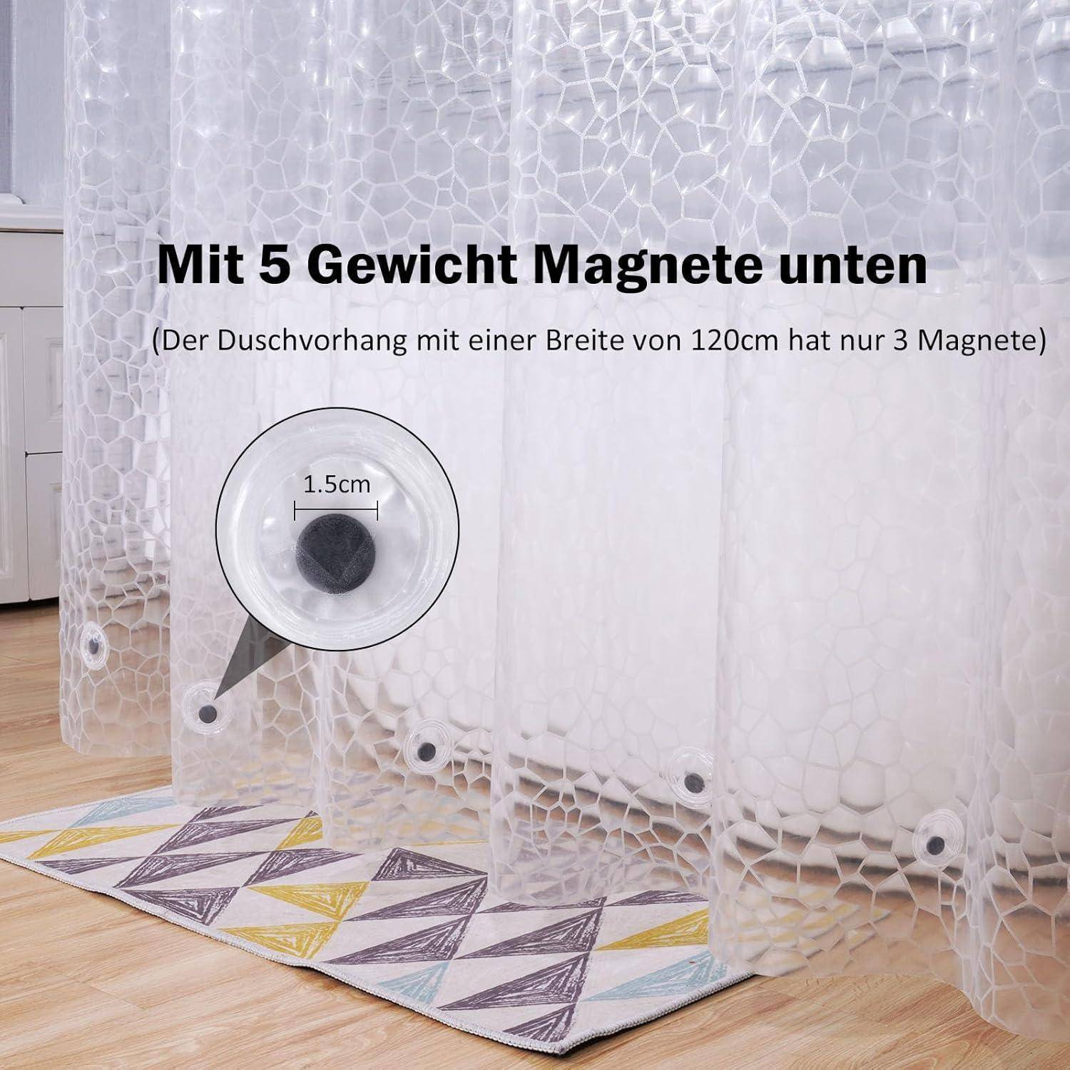 Ein Duschvorhang mit einem geometrischen Muster hat fünf Gewichtsmagnete am unteren Rand, die jeweils 1,5 cm messen und Stabilität verleihen.