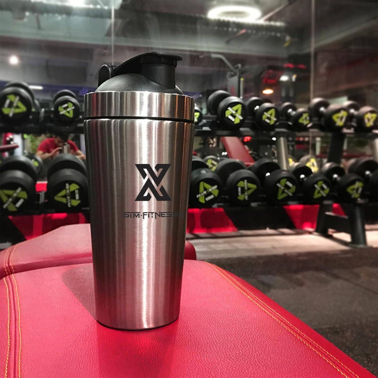 Edelstahl Shaker 700ml Sport Fitness Yoga Gym Mixer Bottle